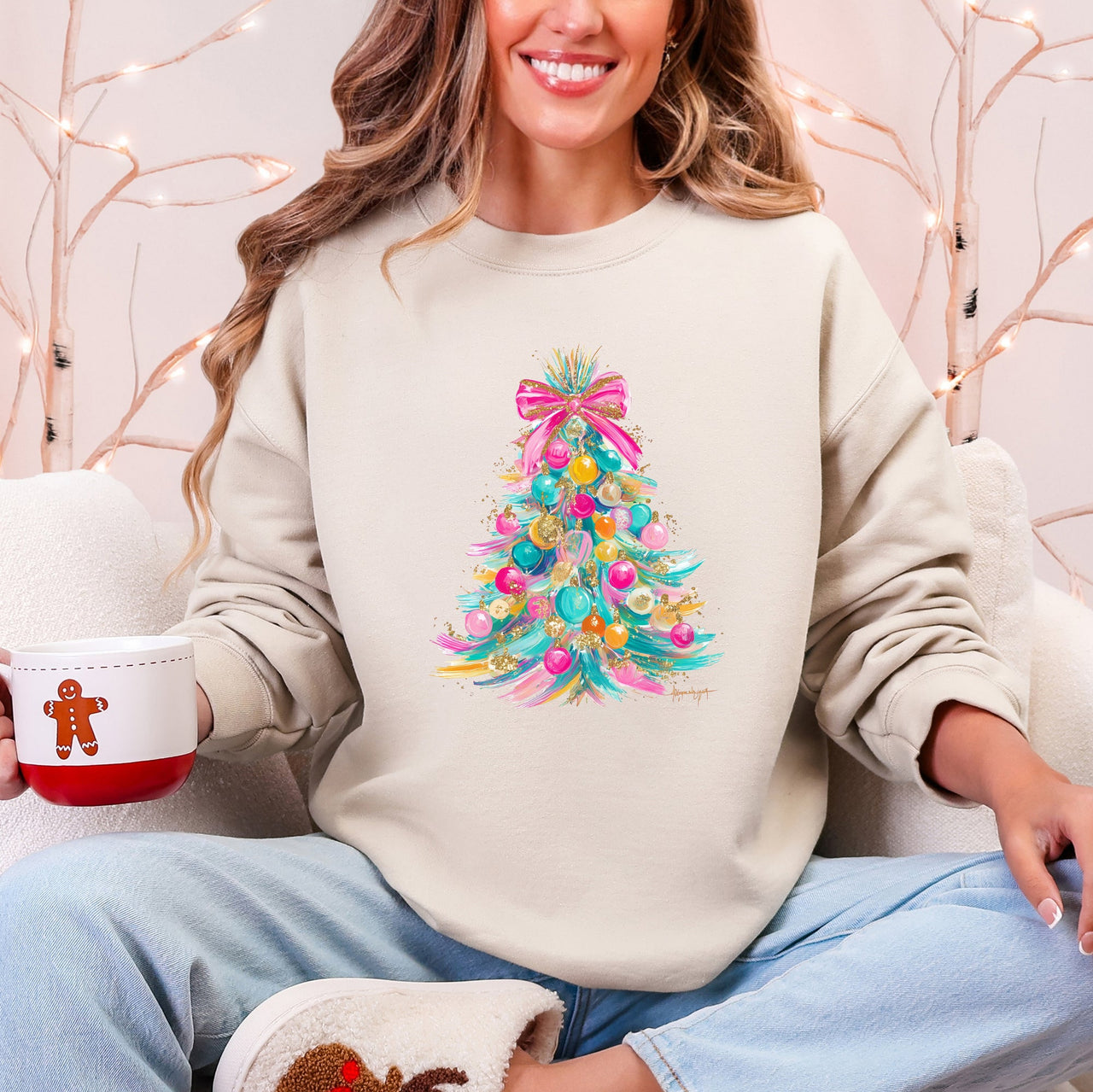 Colorful Christmas Tree Retro Graphic Artwork With Festive Motifs And Cozy Winter Vibes Sweatshirt