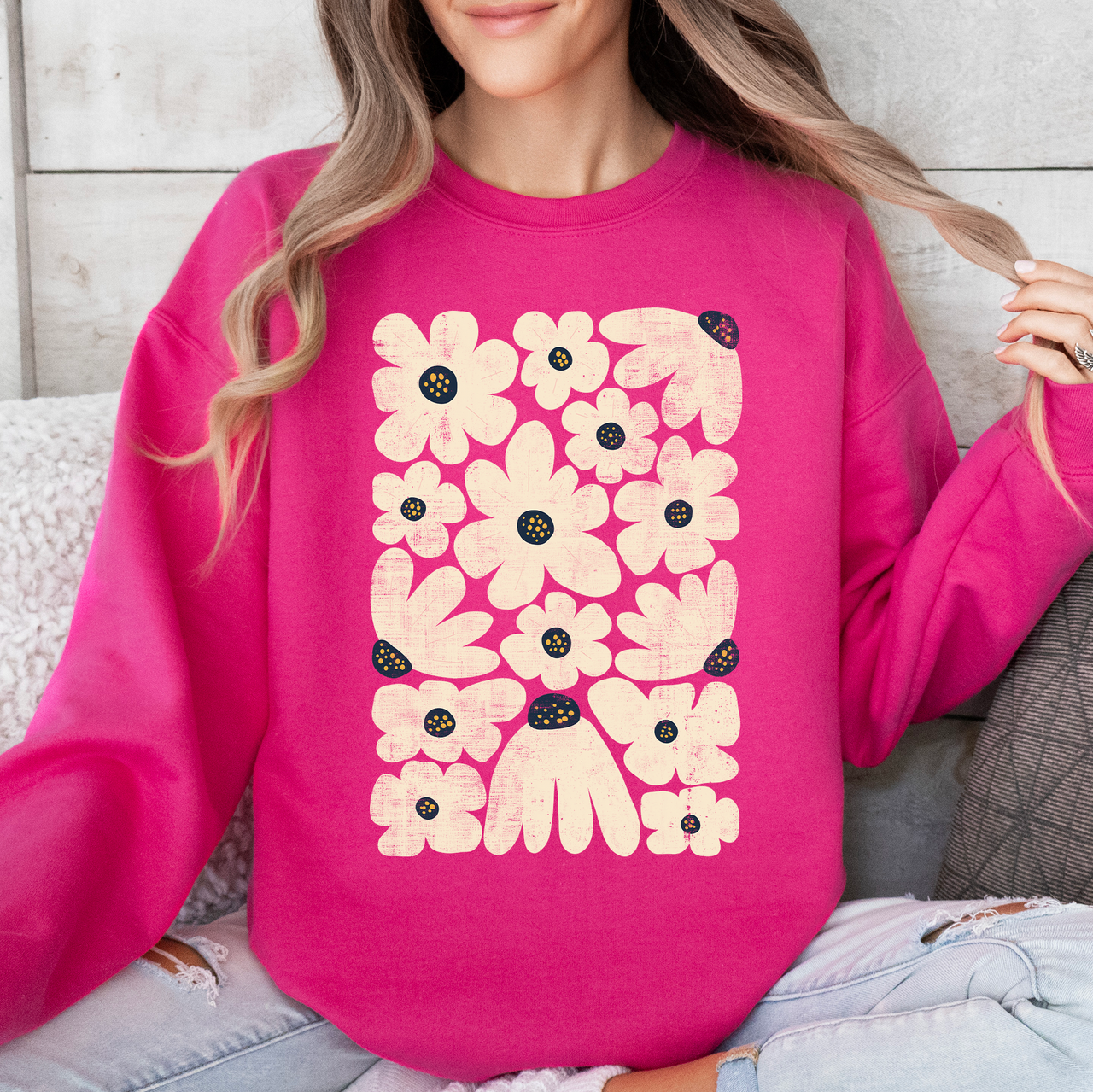 Cream Daisy Allover Floral Vintage Boho Nature Inspired Cozy Fall Print Sweatshirt