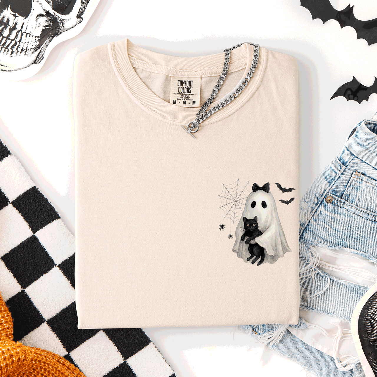 Cute Ghost Black Cat Halloween Coquette Pocket Edition Design Comfort Colors Tee