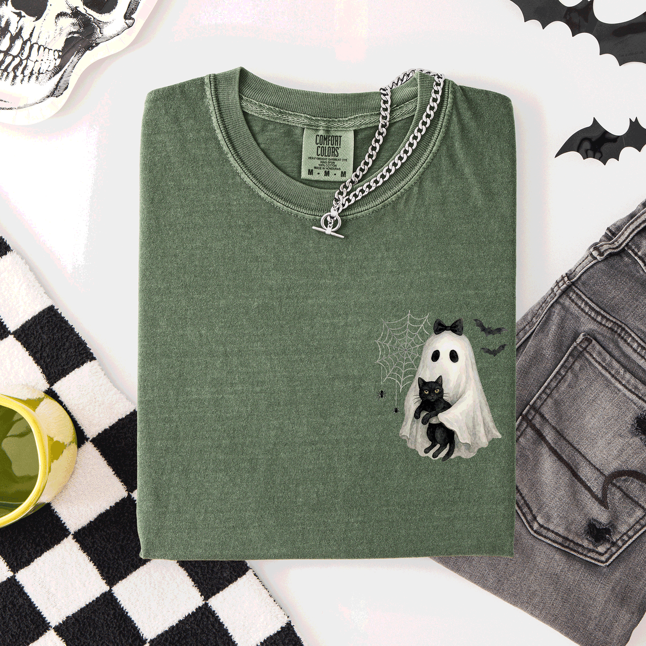 Cute Ghost Black Cat Halloween Coquette Pocket Edition Design Comfort Colors Tee