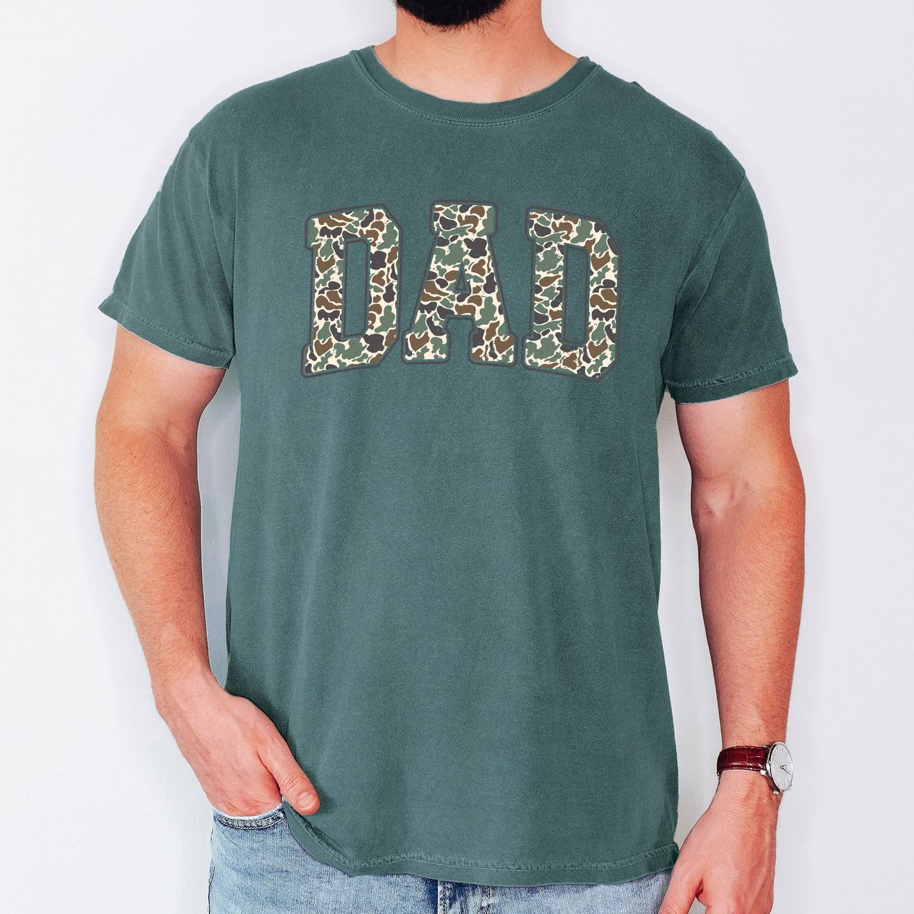 Dad's Camo Classic Old School Camouflage Outdoorsman Tribute For Fathers Husbands Brothers And Dads Comfort Colors Tee