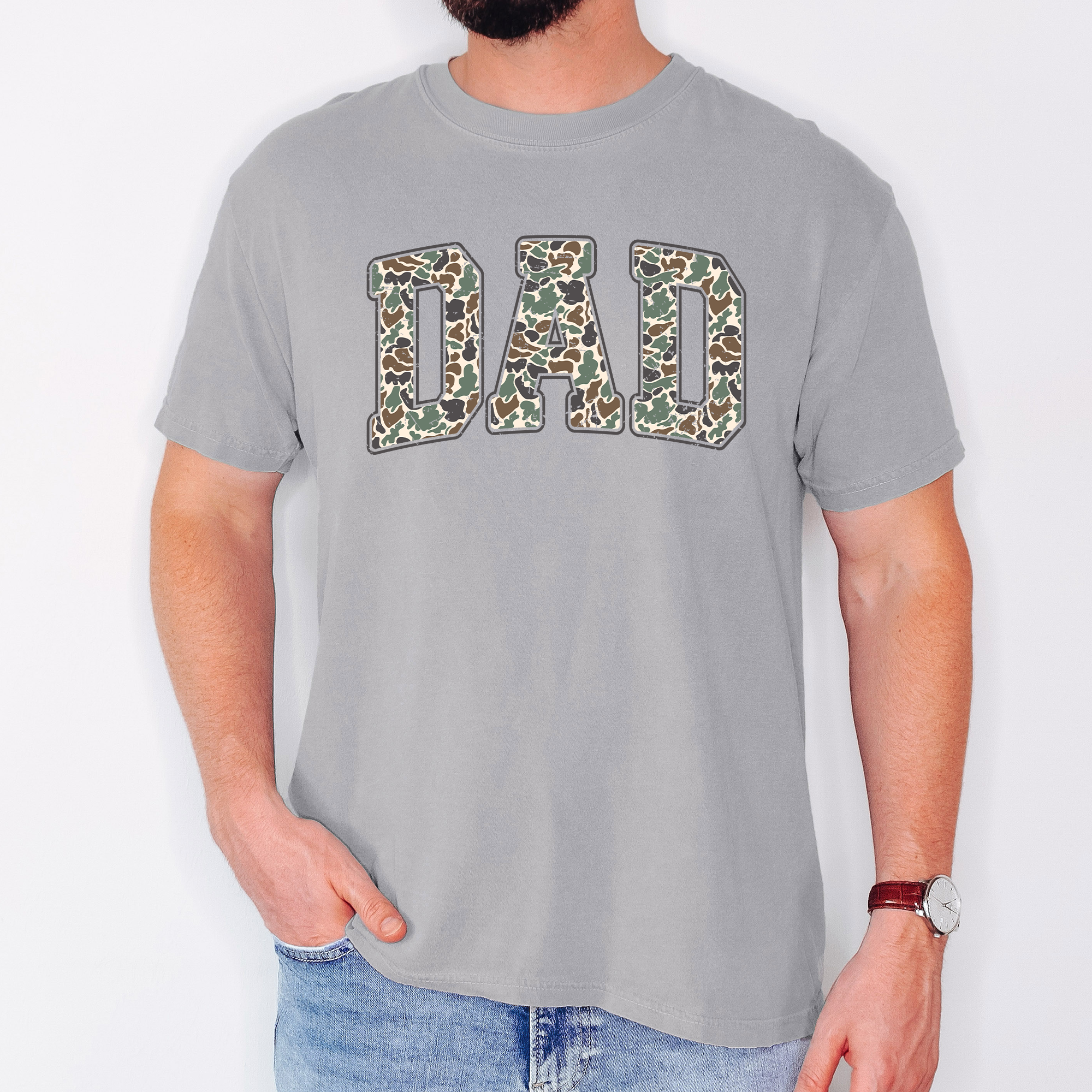 Dad's Camo Classic Old School Camouflage Outdoorsman Tribute For Fathers Husbands Brothers And Dads Comfort Colors Tee