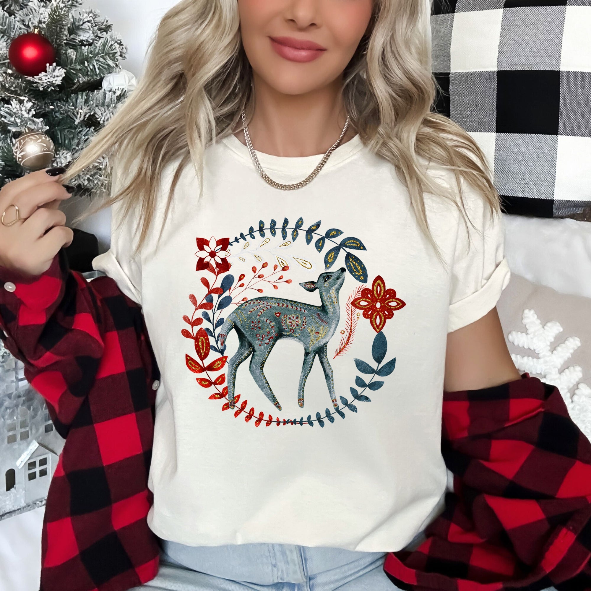Deer Folk Art Scandinavian Winter Christmas Scene Hand Drawn Illustration Graphic Tee