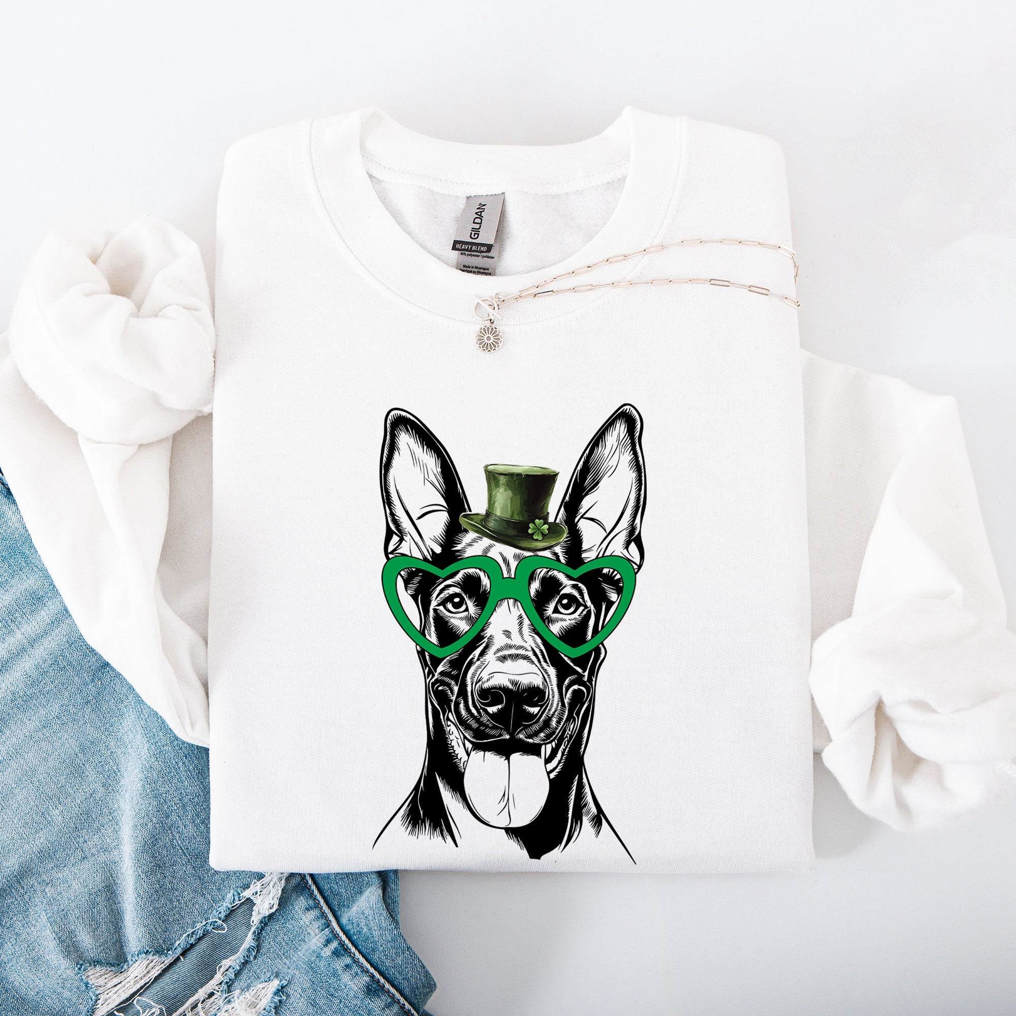 Doberman Adorable Dog St Patrick's Day Lucky Irish Celtic Clover Graphic Sweatshirt