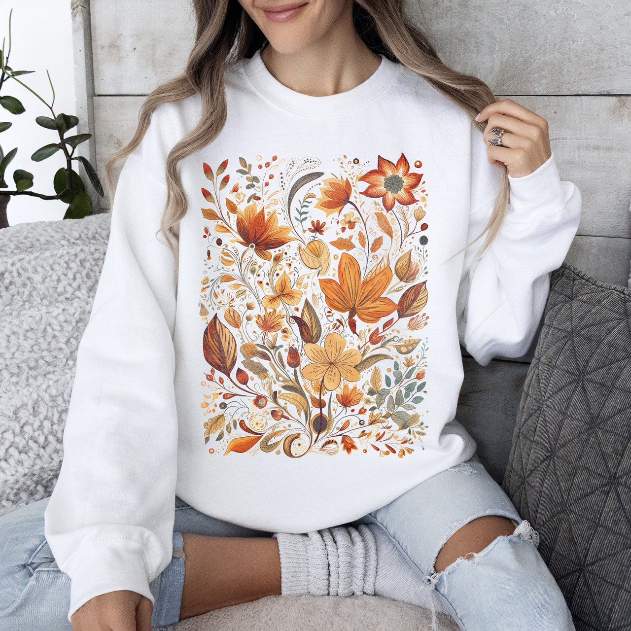 Dried Pressed Leaves And Floral Design With Nature Themed Botanical Motifs For Outdoors Lovers Sweatshirt