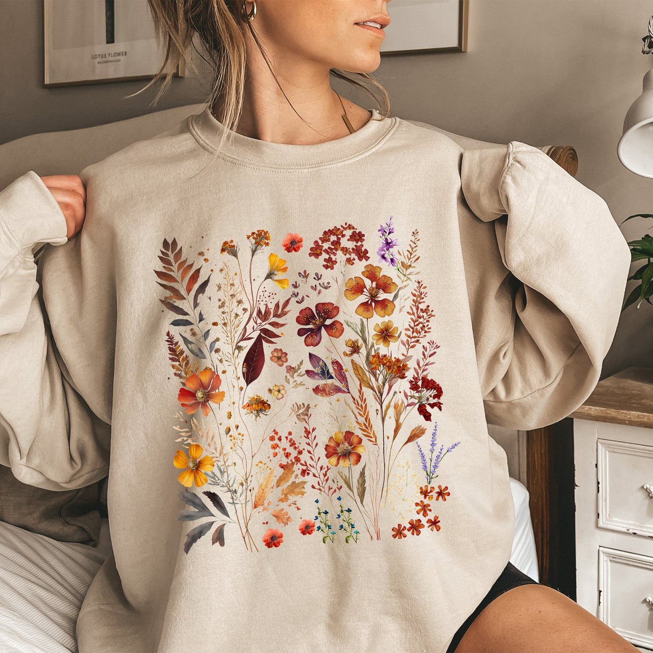 Dried Wildflowers Nature Meadow Floral Leaves Garden Botanical Print Artful Sweatshirt