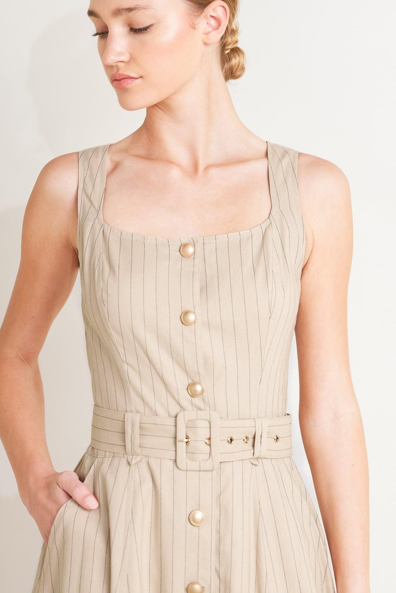 TAILORED IN SUNLIGHT WOVEN MIDI DRESS