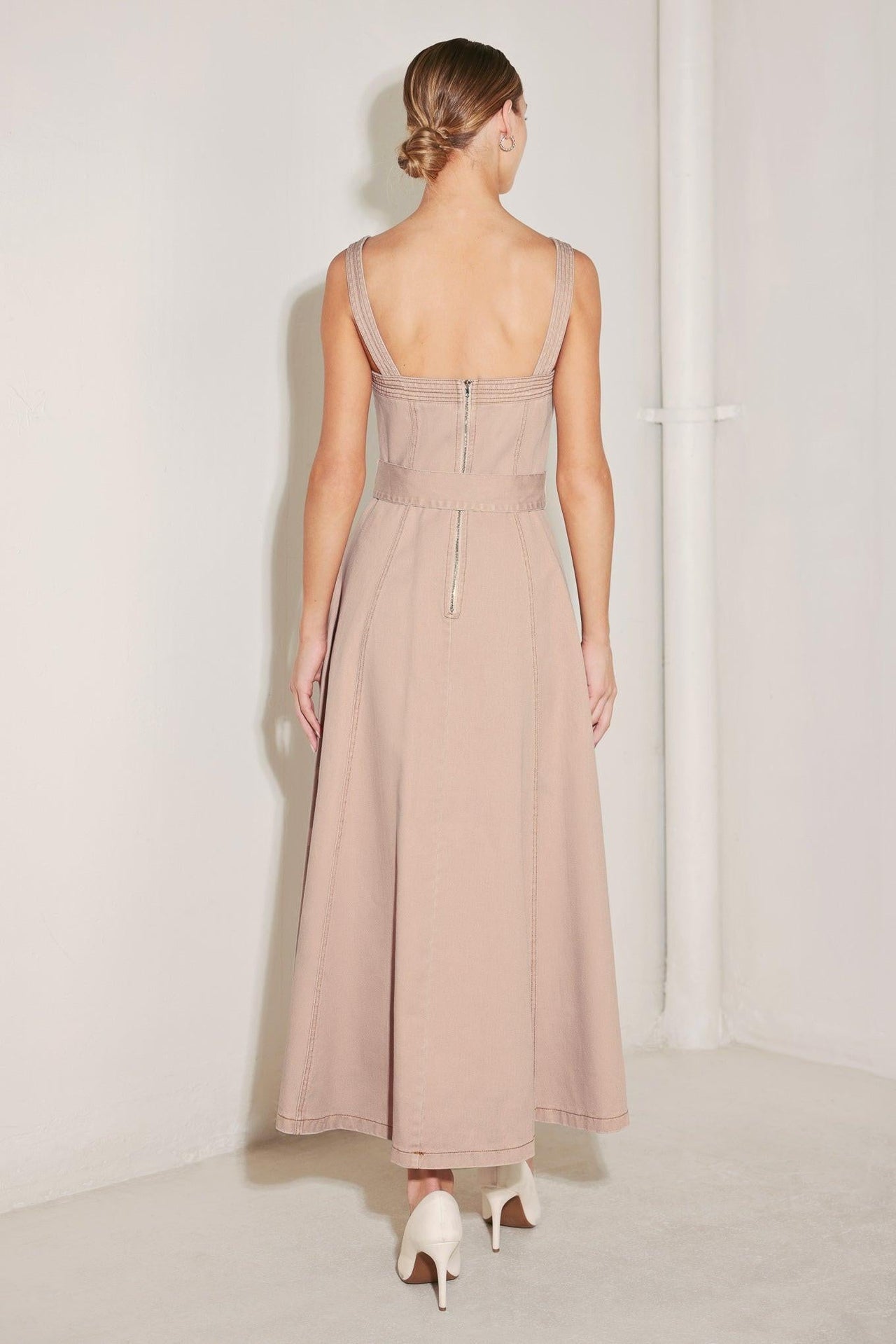 ELEVATED NEUTRAL BLUSH WOVEN MIDI DRESS