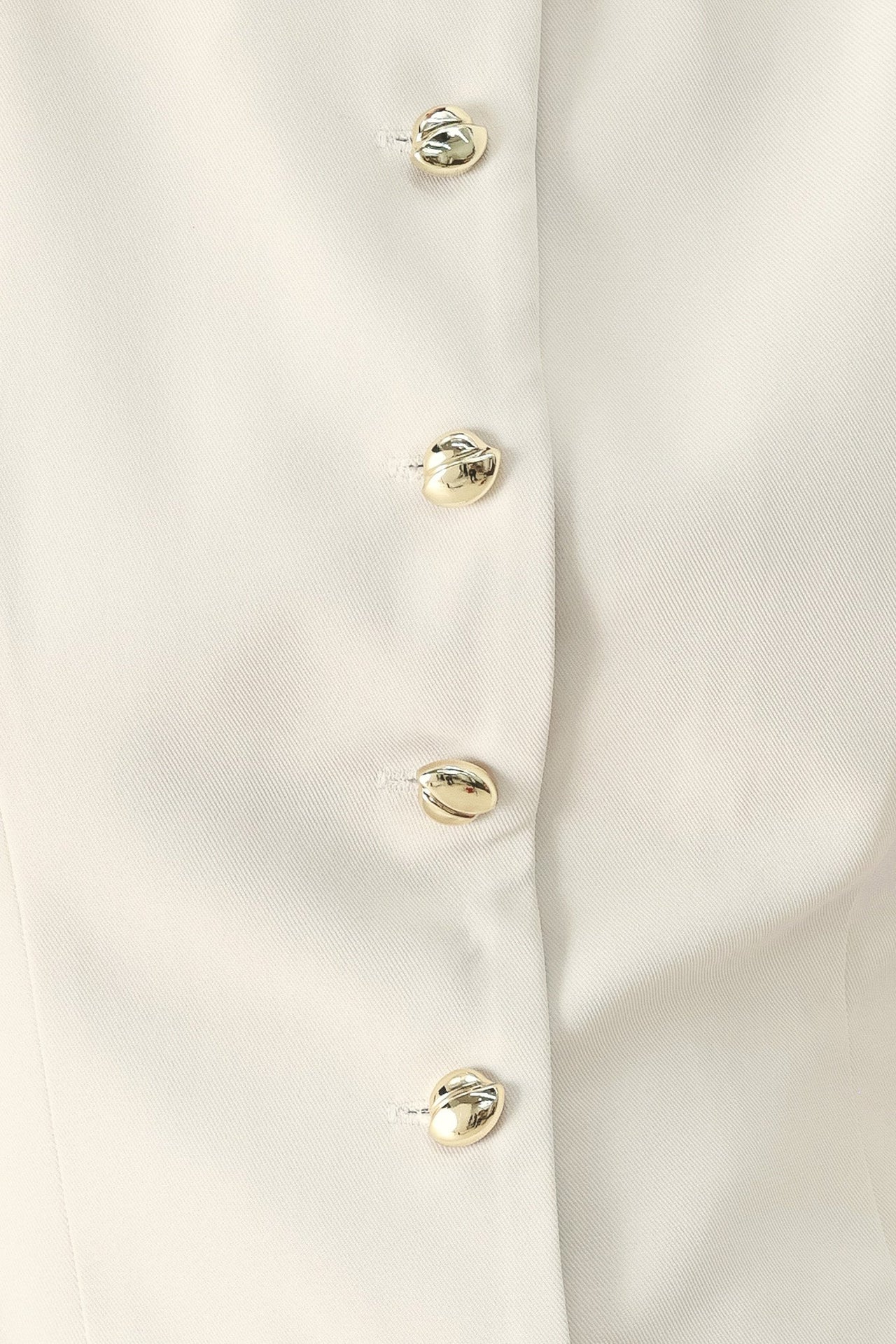 MODERN MINIMAL WOVEN VEST