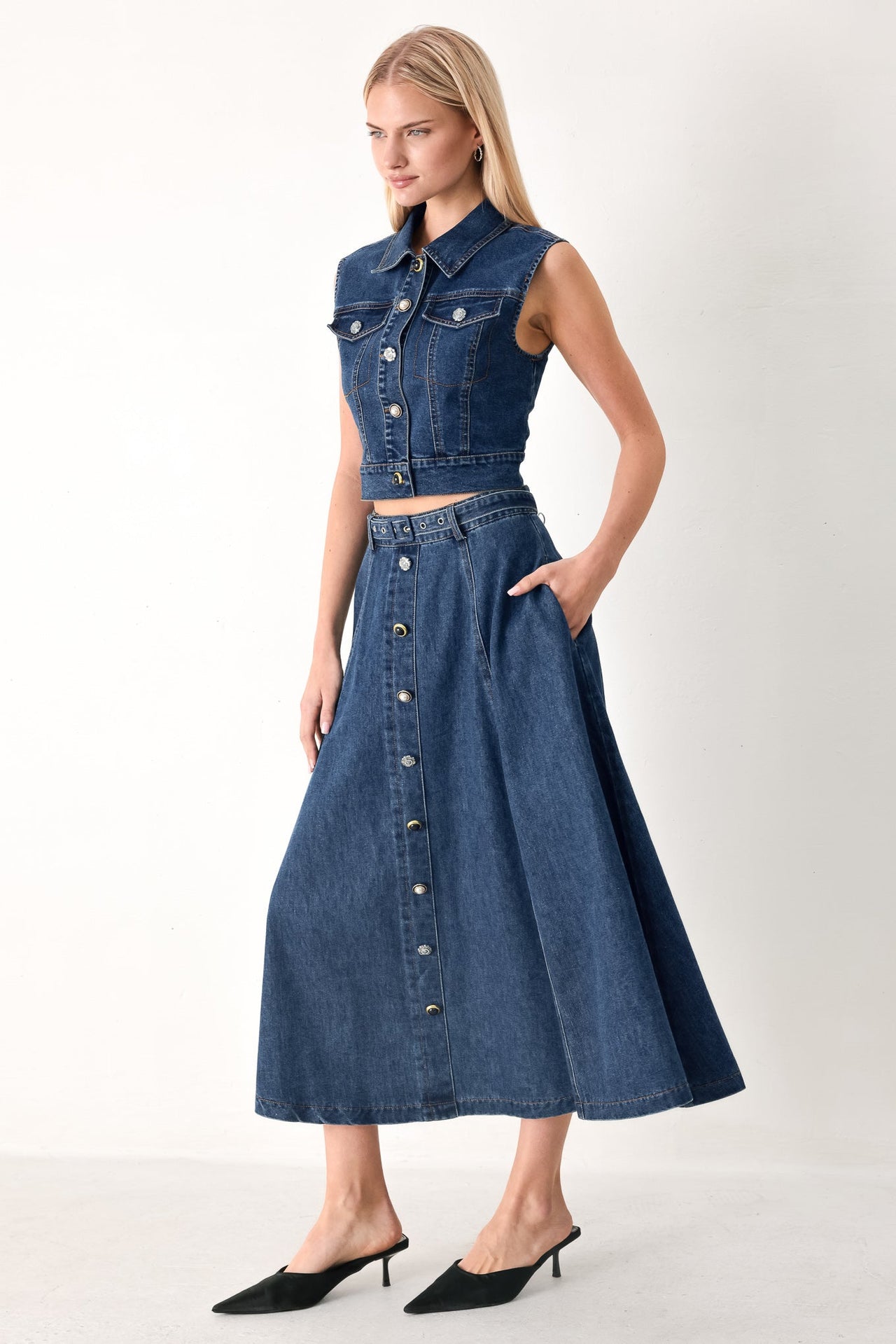 SWEET TALKER DENIM CROP VEST