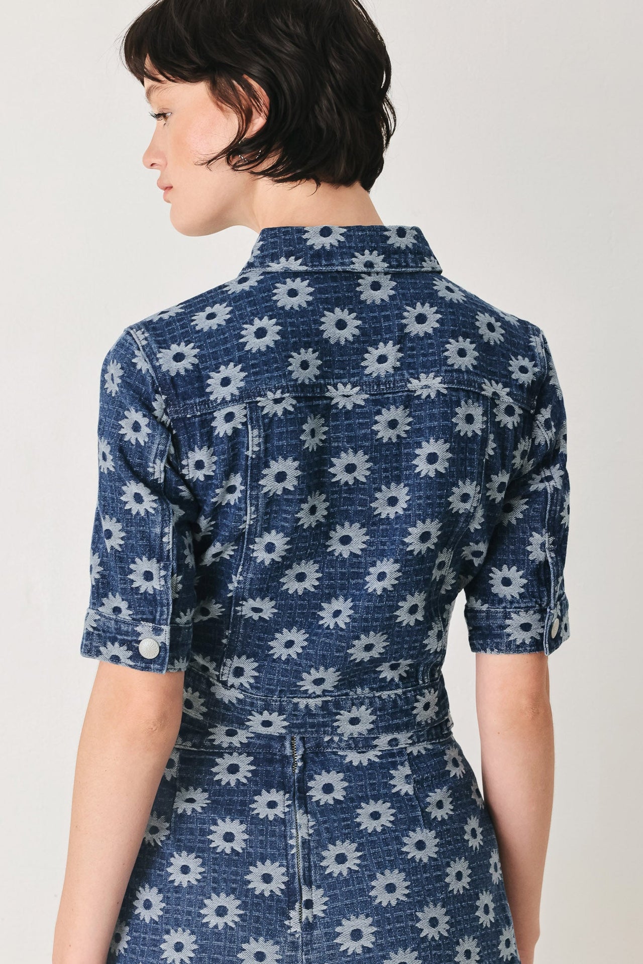 SWEET DAISY WOVEN JACQUARD DENIM JACKET