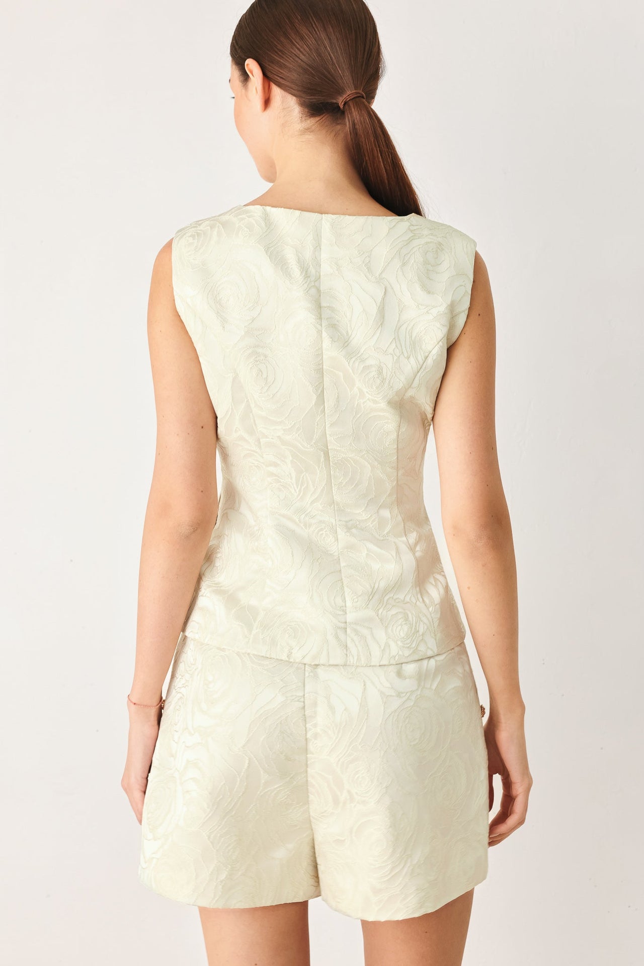 MARZIPAN FLORAL WOVEN JACQUARD VEST