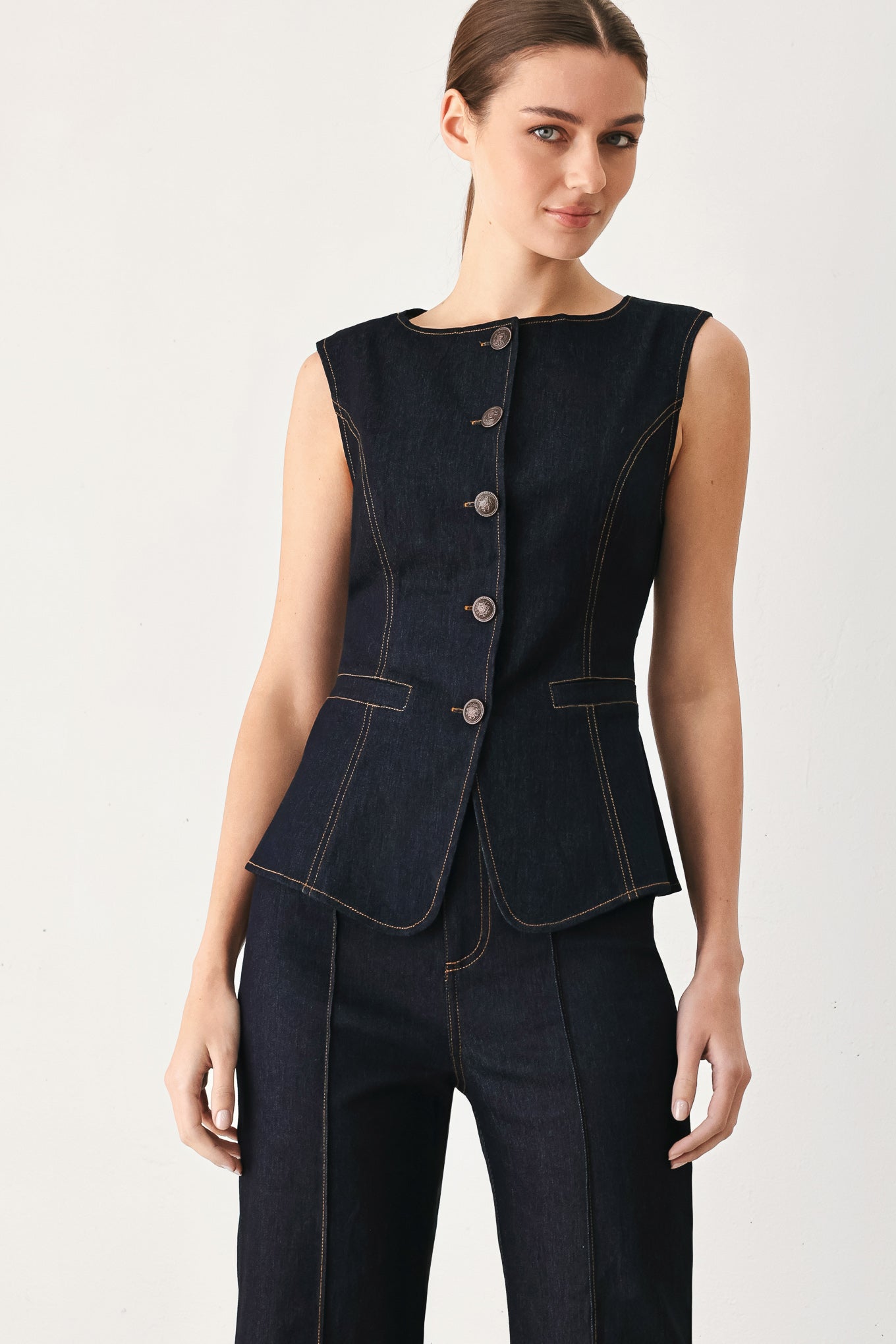 CONTRAST STITCH DENIM VEST