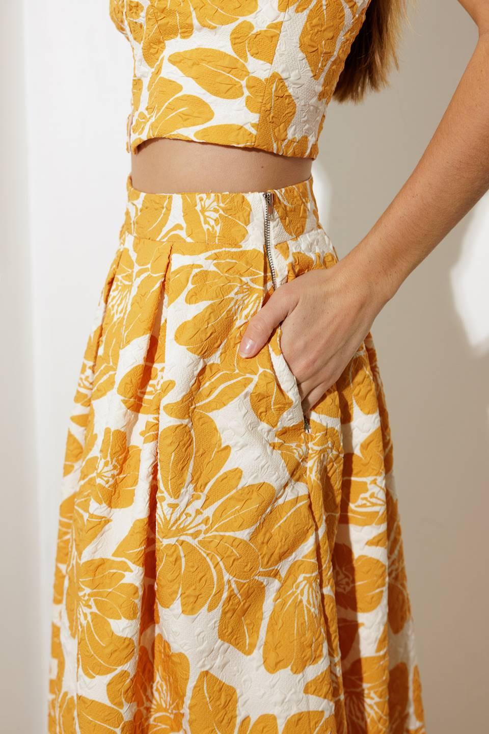 PLAIN OPTIMISM WOVEN MIDI SKIRT