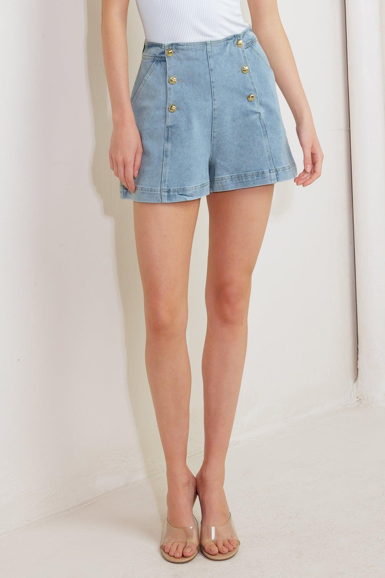 ANGEL WINGS AND CHAMOMILE WOVEN SKORT