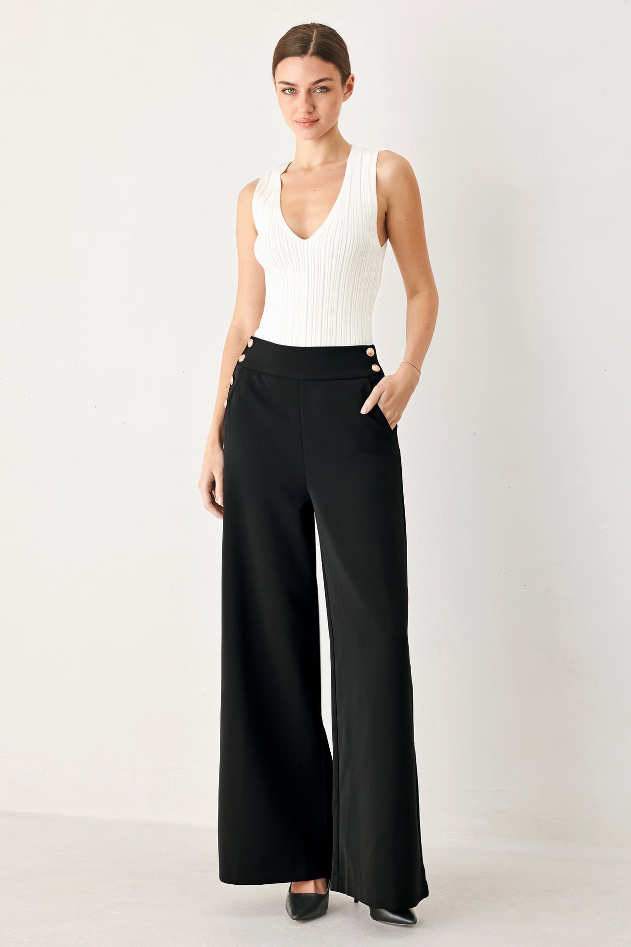 MODERN EDGE WOVEN PANTS