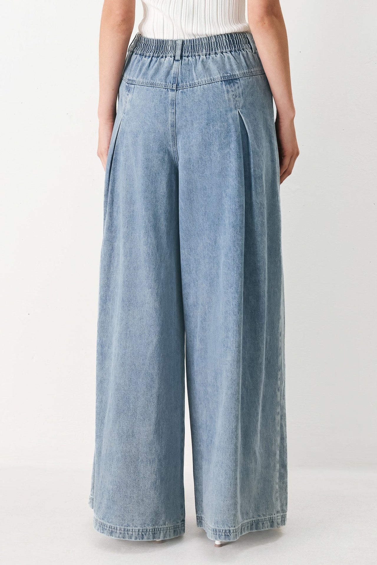 CLOUD WASH PALAZZO DENIM PANTS
