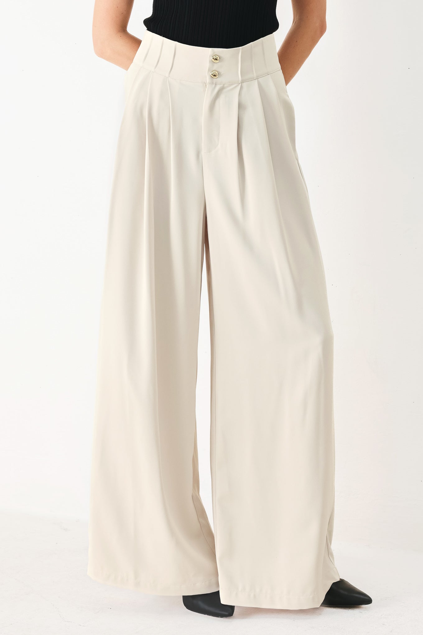 MODERN MINIMAL WOVEN PANTS