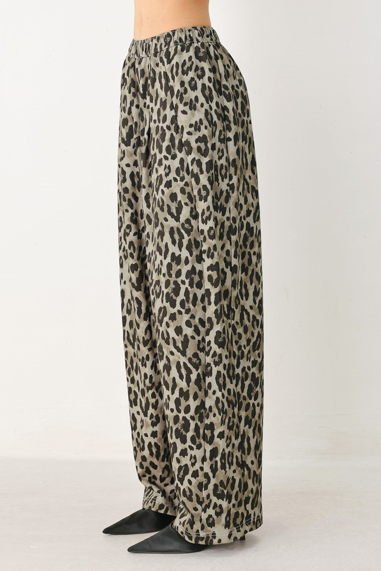 LEOPARD LUXE WOVEN PANTS