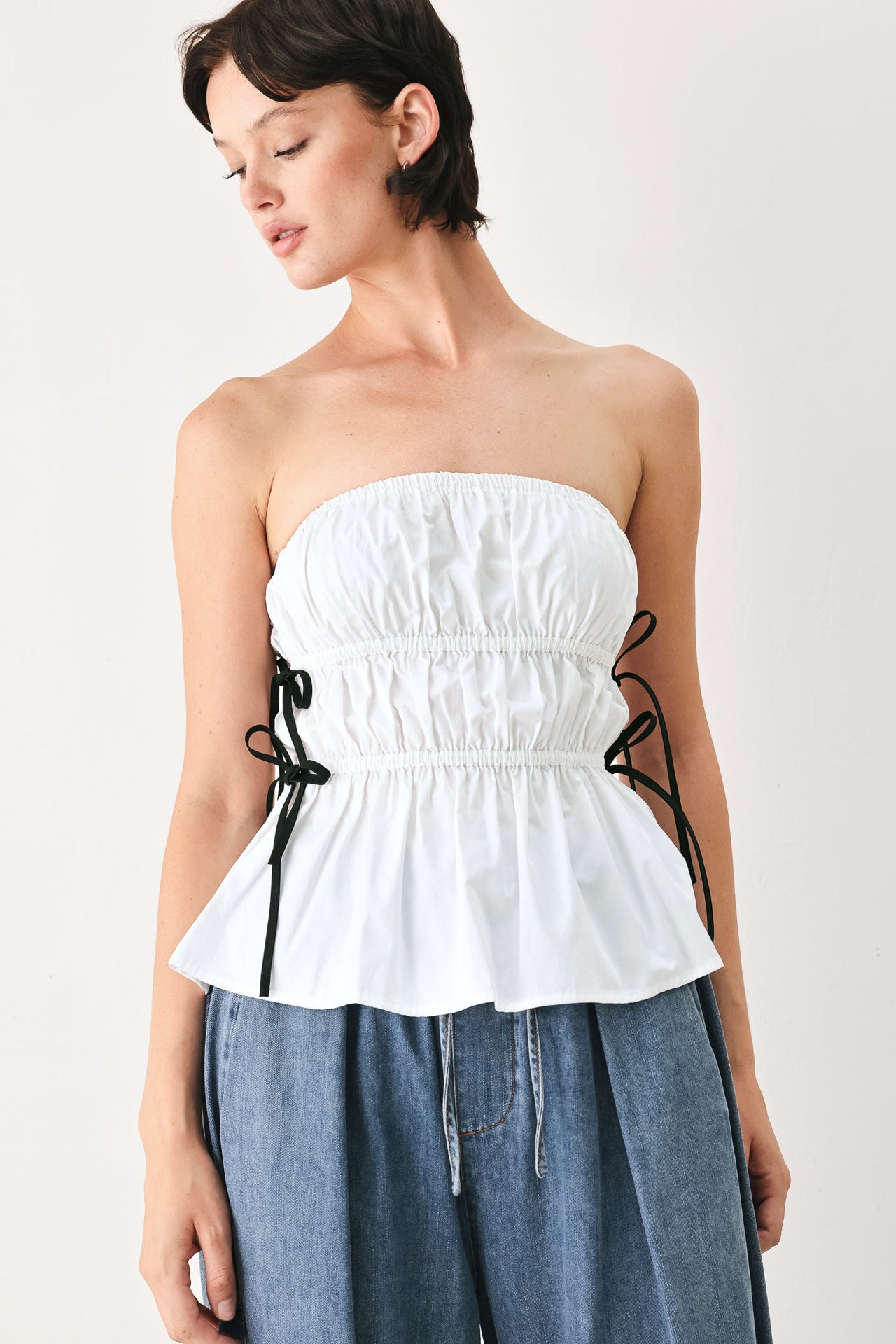 BEACH CLUB WOVEN STRAPLESS TOP