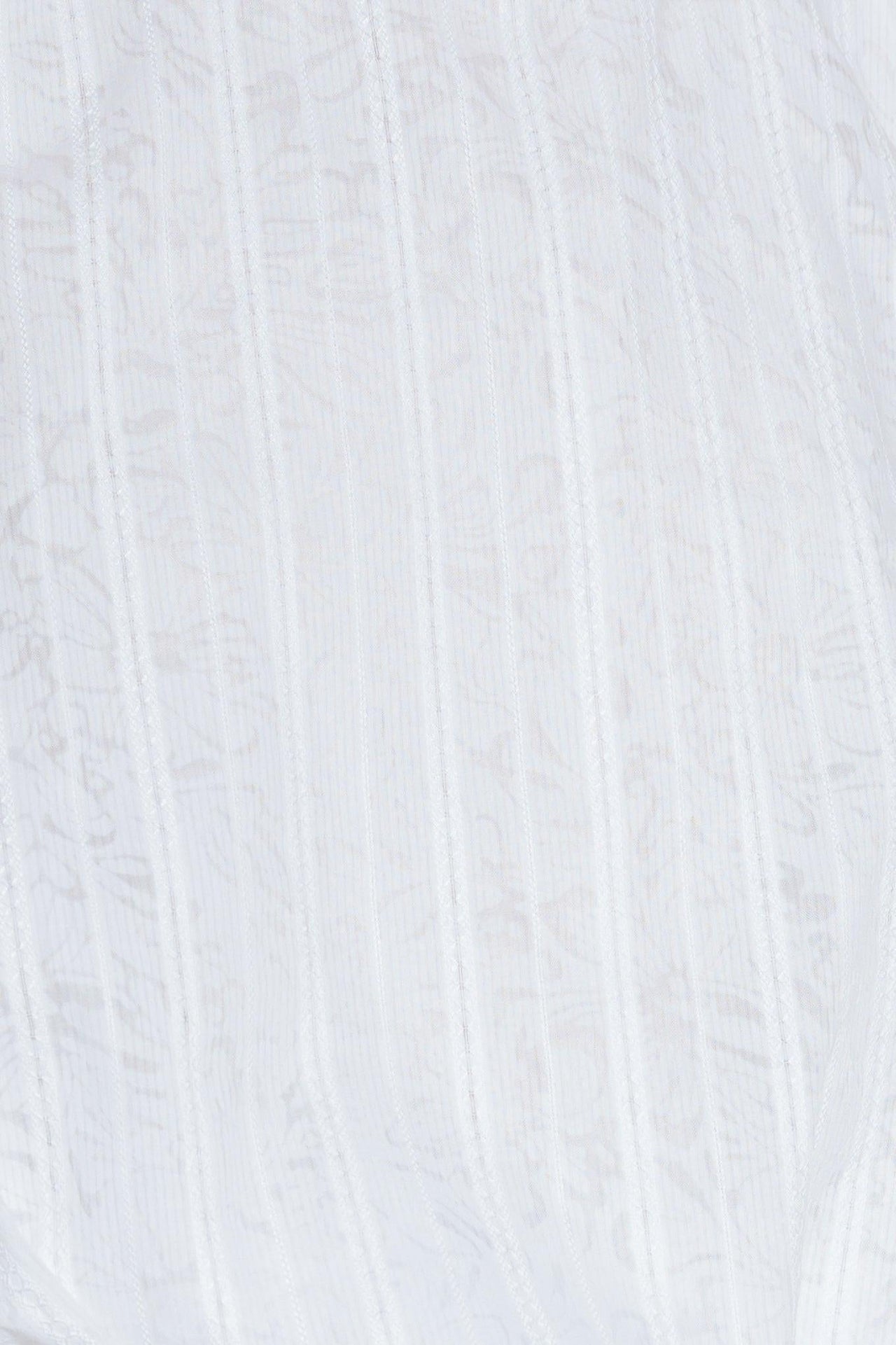 TIMELESS WITH EDGE WOVEN LACE TOP