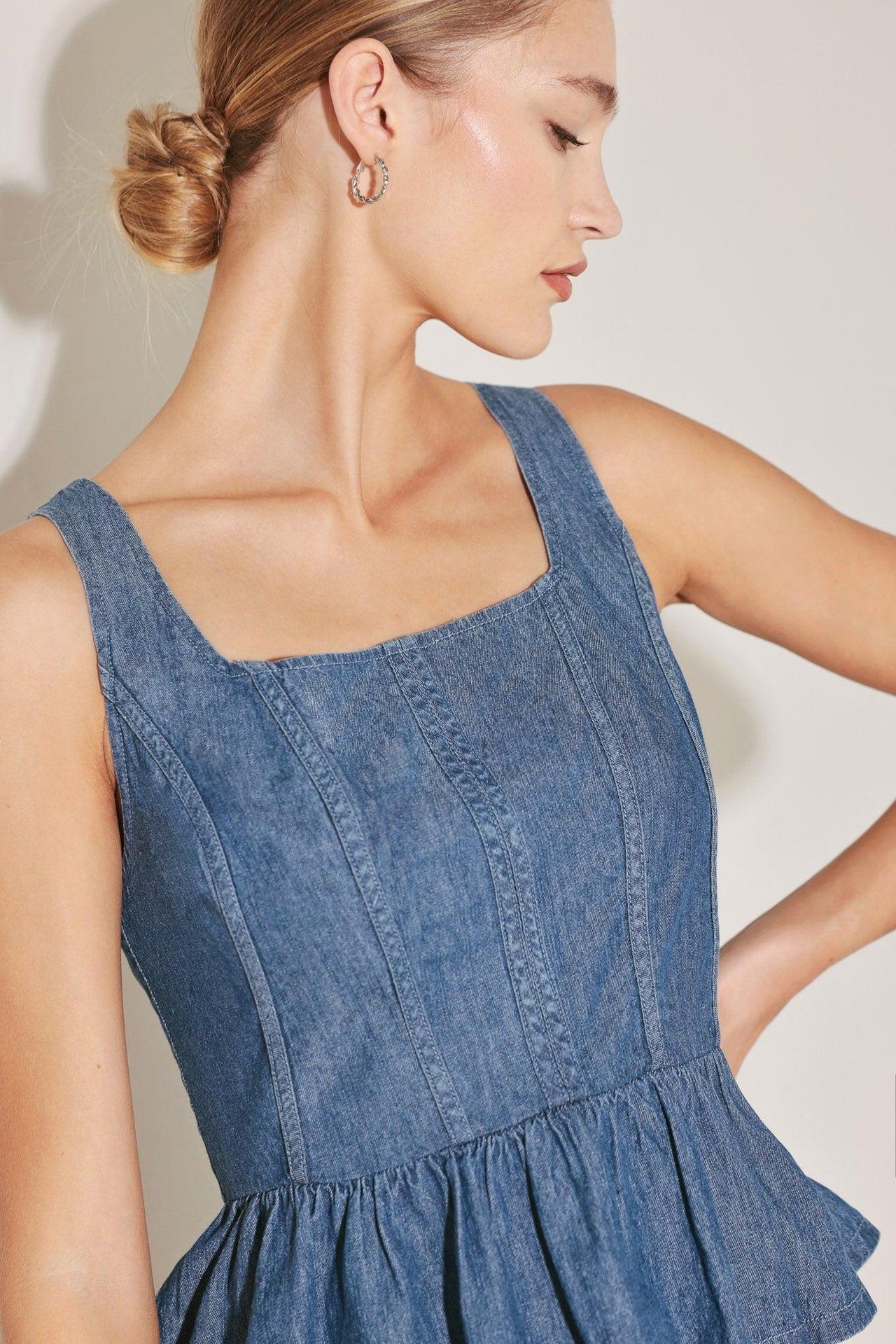 SOFT REBEL VOLUME WOVEN TOP