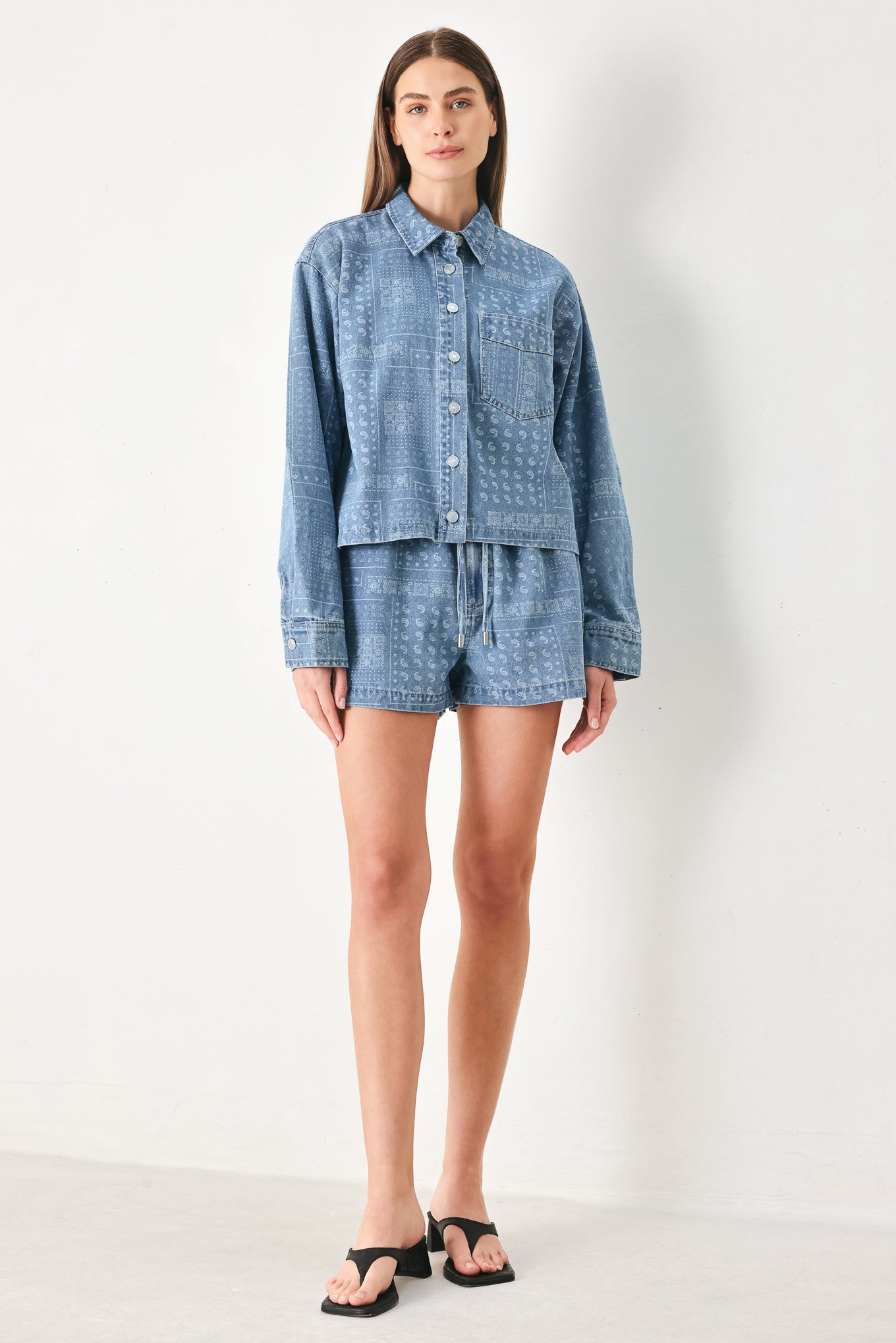 VINTAGE BANDANA DENIM JACKET