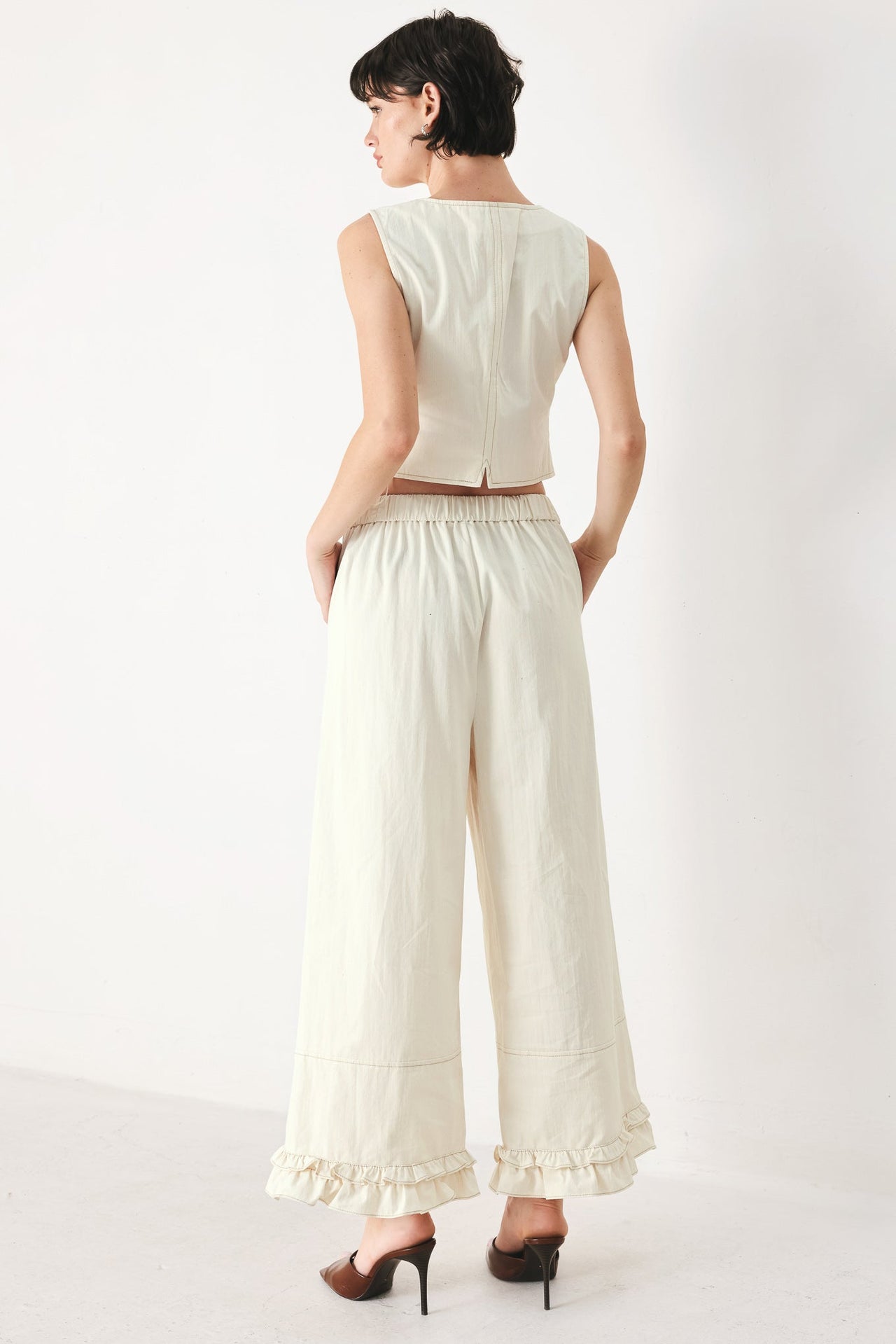 POWER SOFT WOVEN VEST
