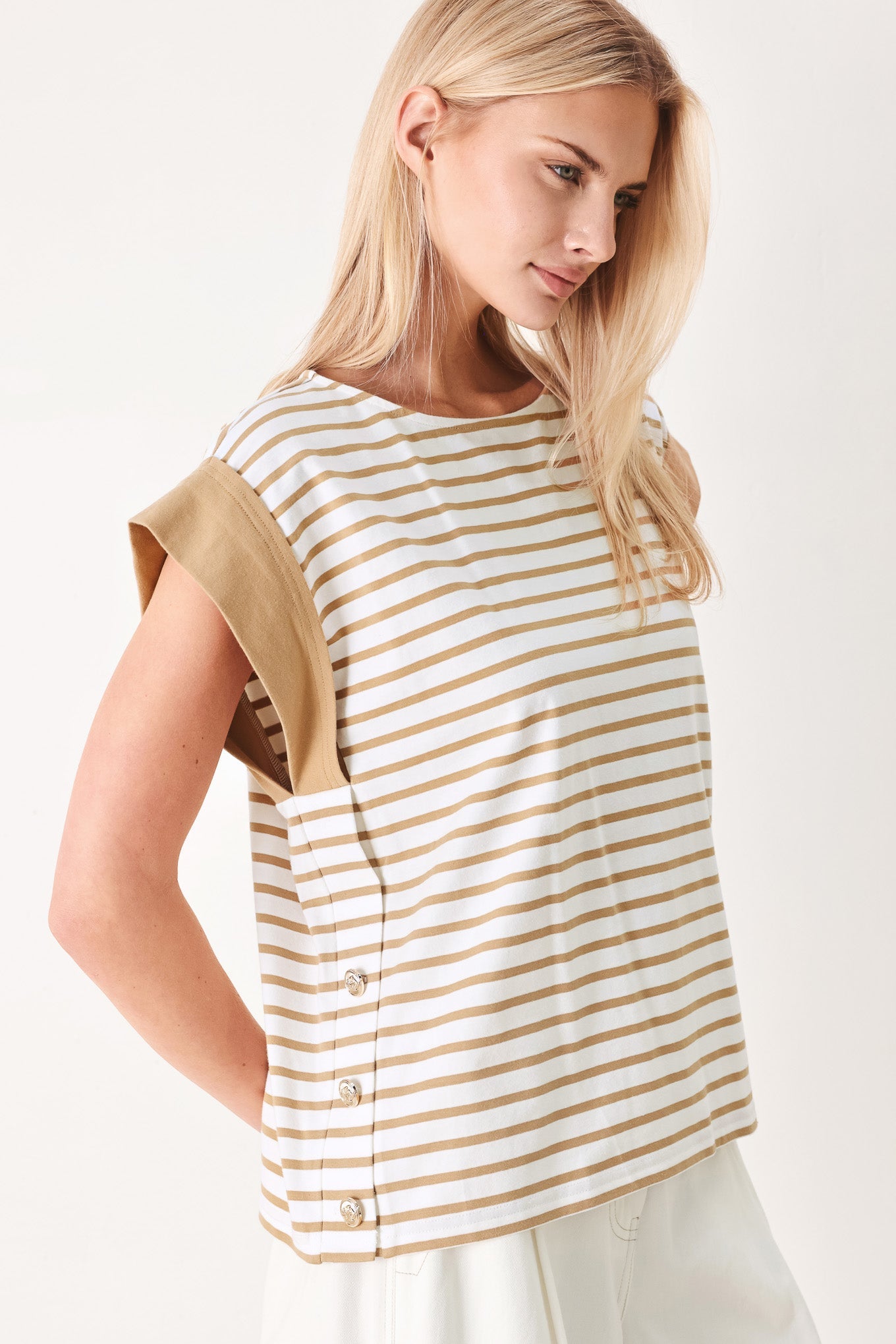 SUNSET MOOD STRIP KNIT TOP