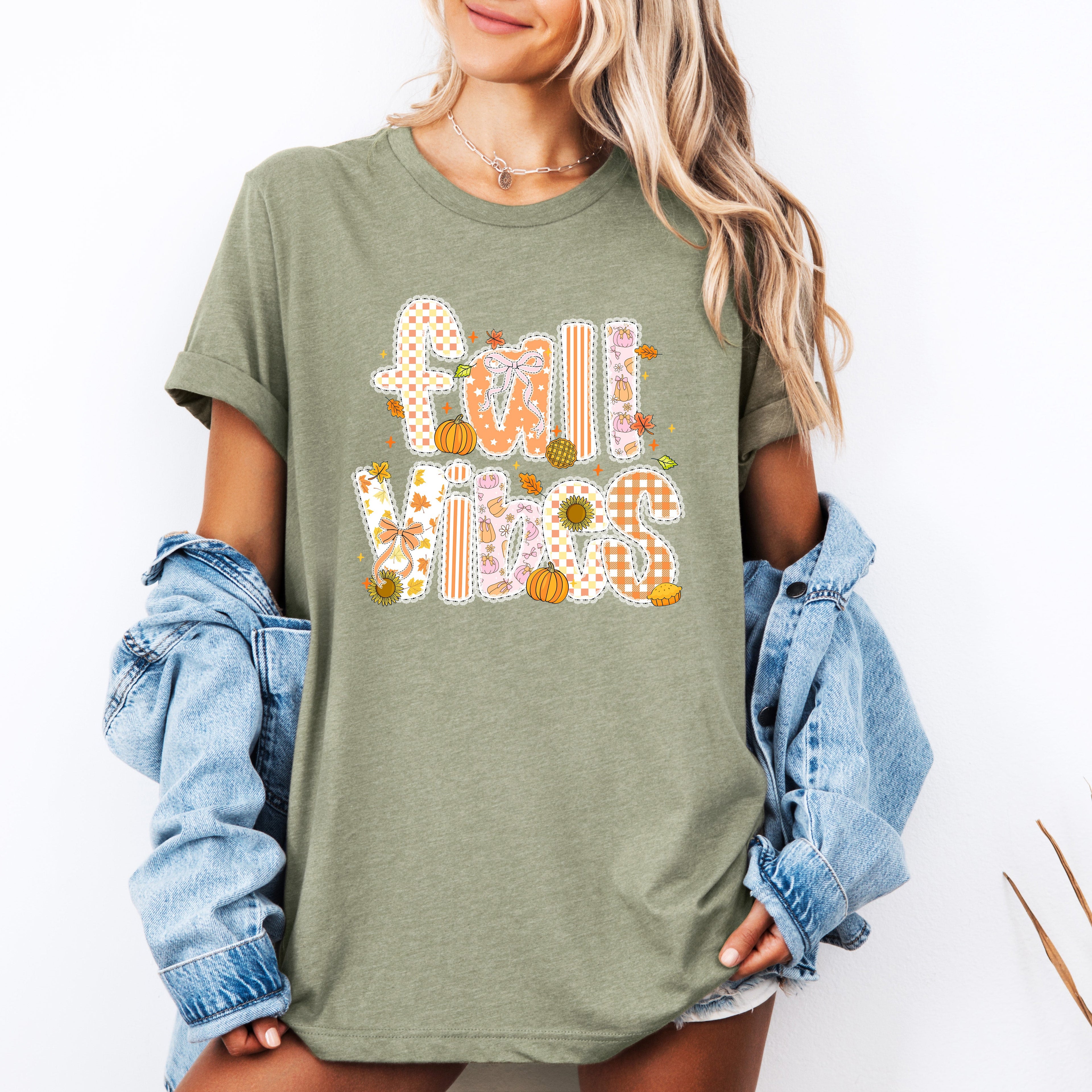 Fall Vibes Halloween Pumpkin Autumn Cozy Seasonal Cheer Vintage Rustic Warm Festive Nighttime Graphic Tee