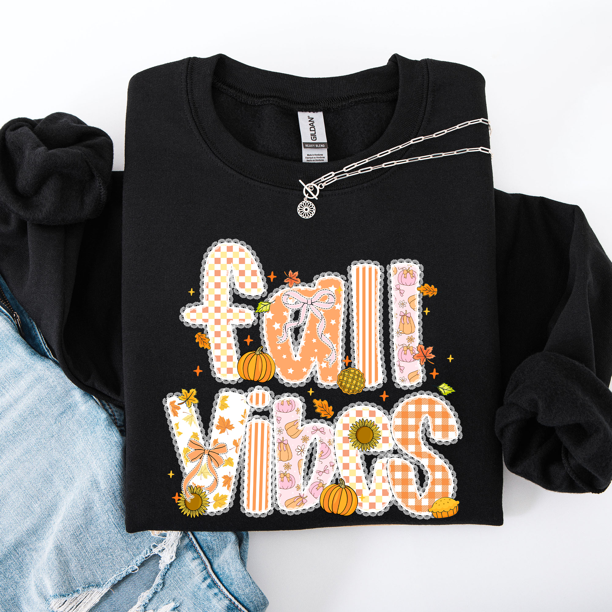 Fall Vibes Halloween Pumpkin Autumn Floral Pattern Sunflower Motifs Cozy Seasonal Collection Sweatshirt