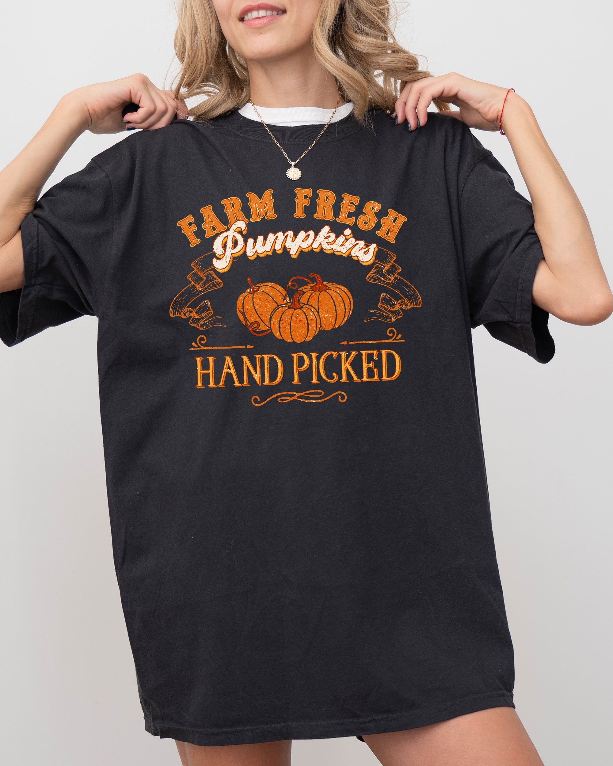 Farm Fresh Pumpkins Hand Picked Retro Farm Country Halloween Thanksgiving Autumn Fall Comfort Colors Tee