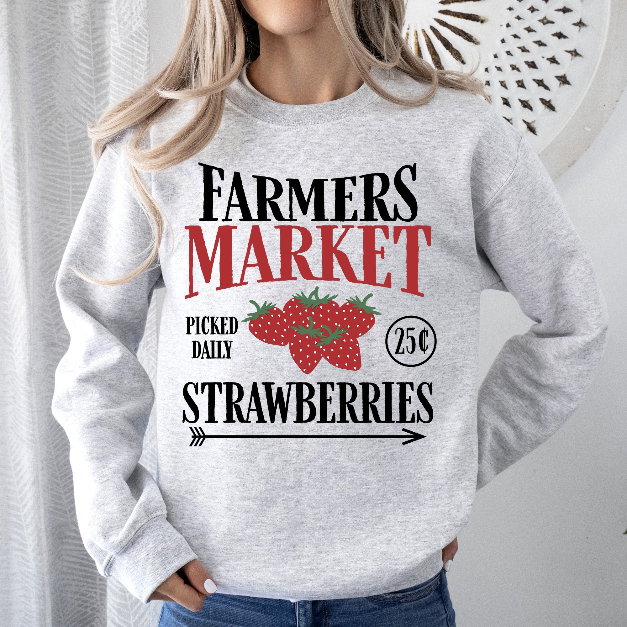 Farmers Market Fresh Strawberries Berries Farm Life Countryside Charm Sweatshirt