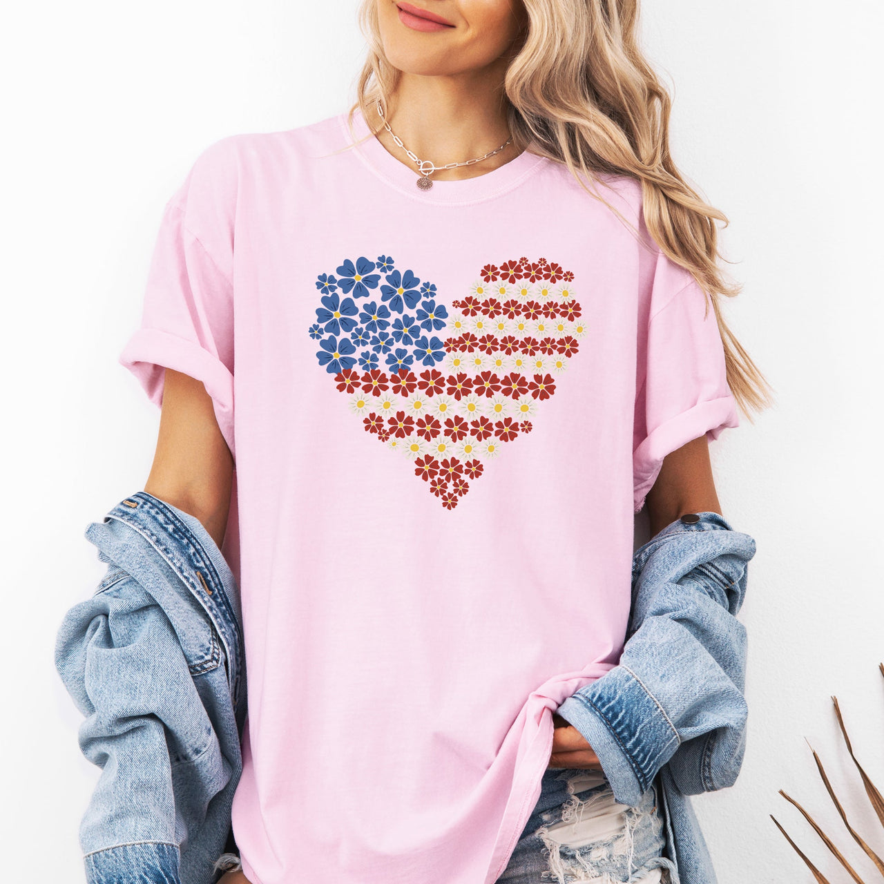 Floral Heart Patriotic Red White Blue USA America 4th Of July Comfort Colors Tee