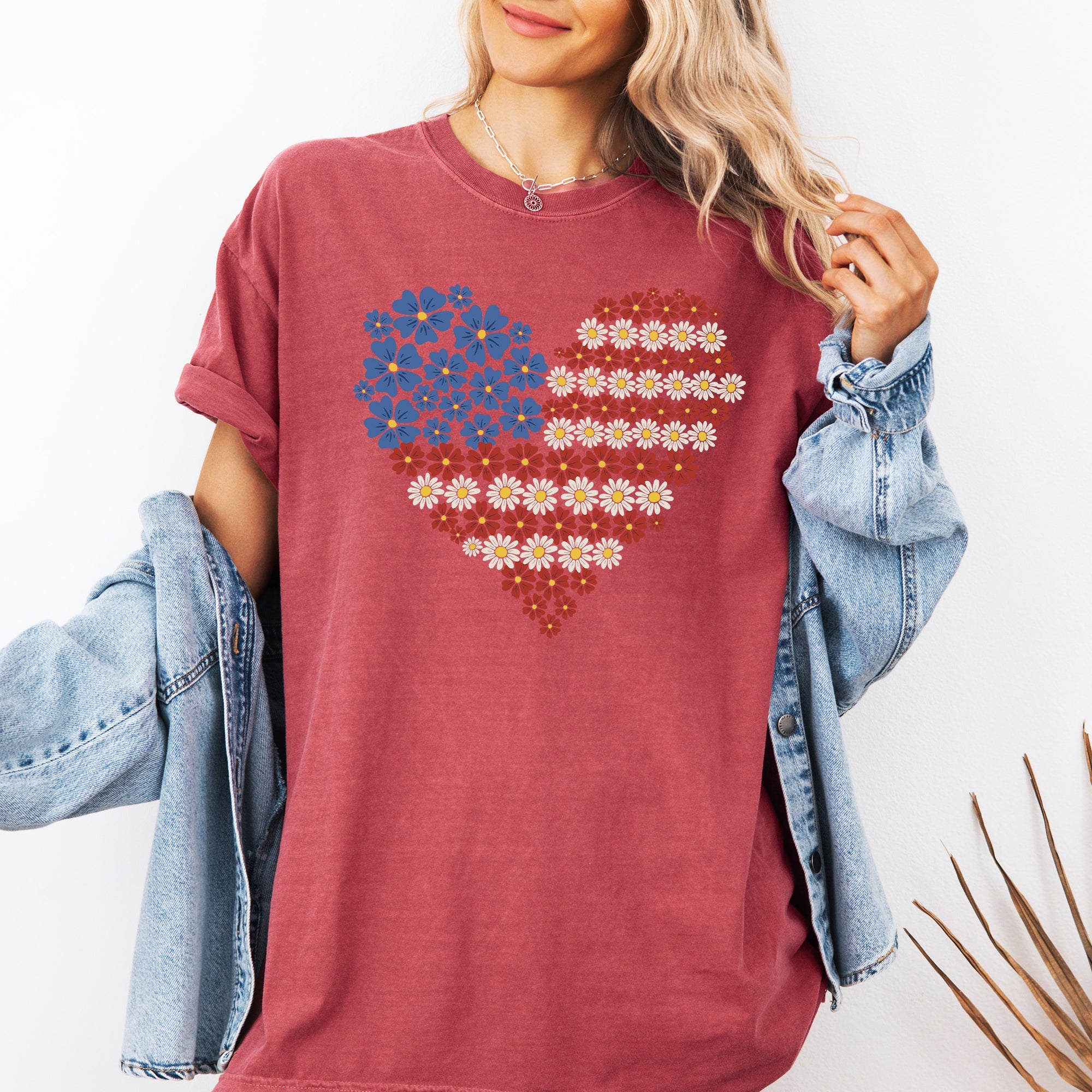 Floral Heart Patriotic Red White Blue USA America 4th Of July Comfort Colors Tee
