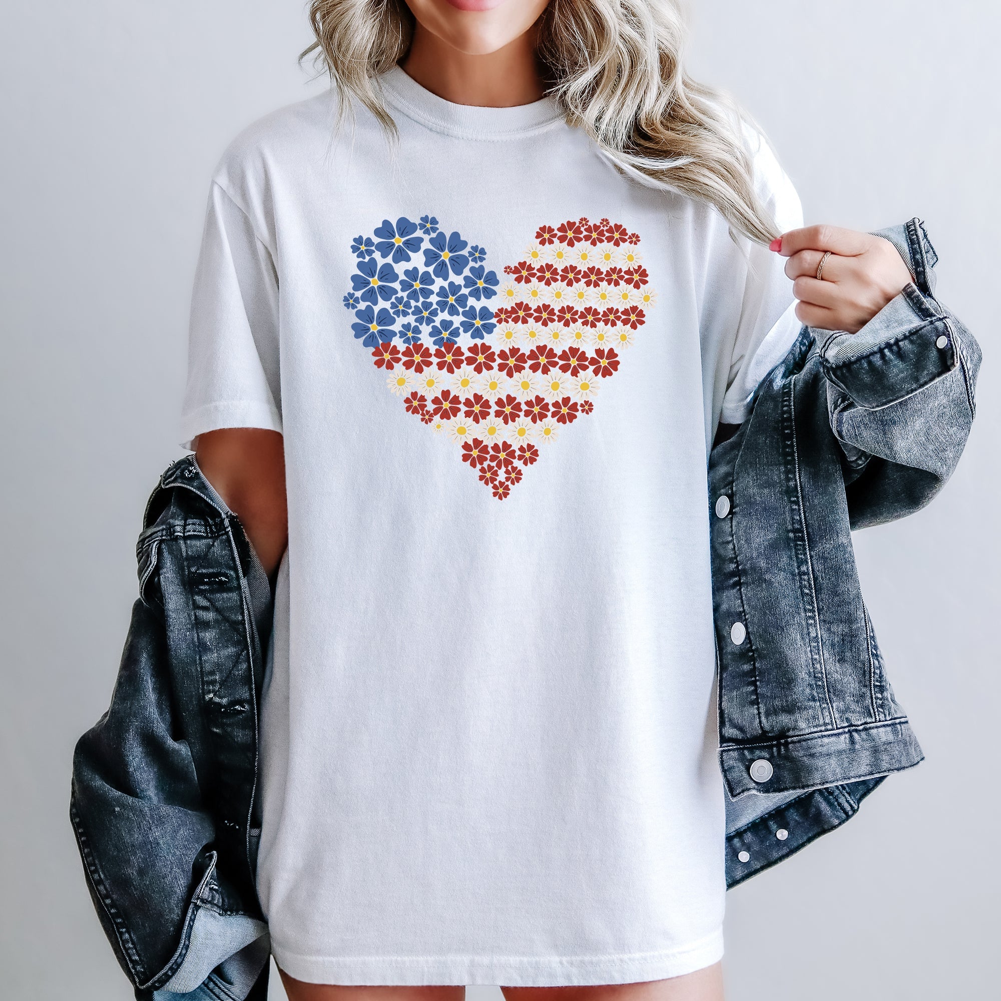 Floral Heart Patriotic Red White Blue USA America 4th Of July Comfort Colors Tee