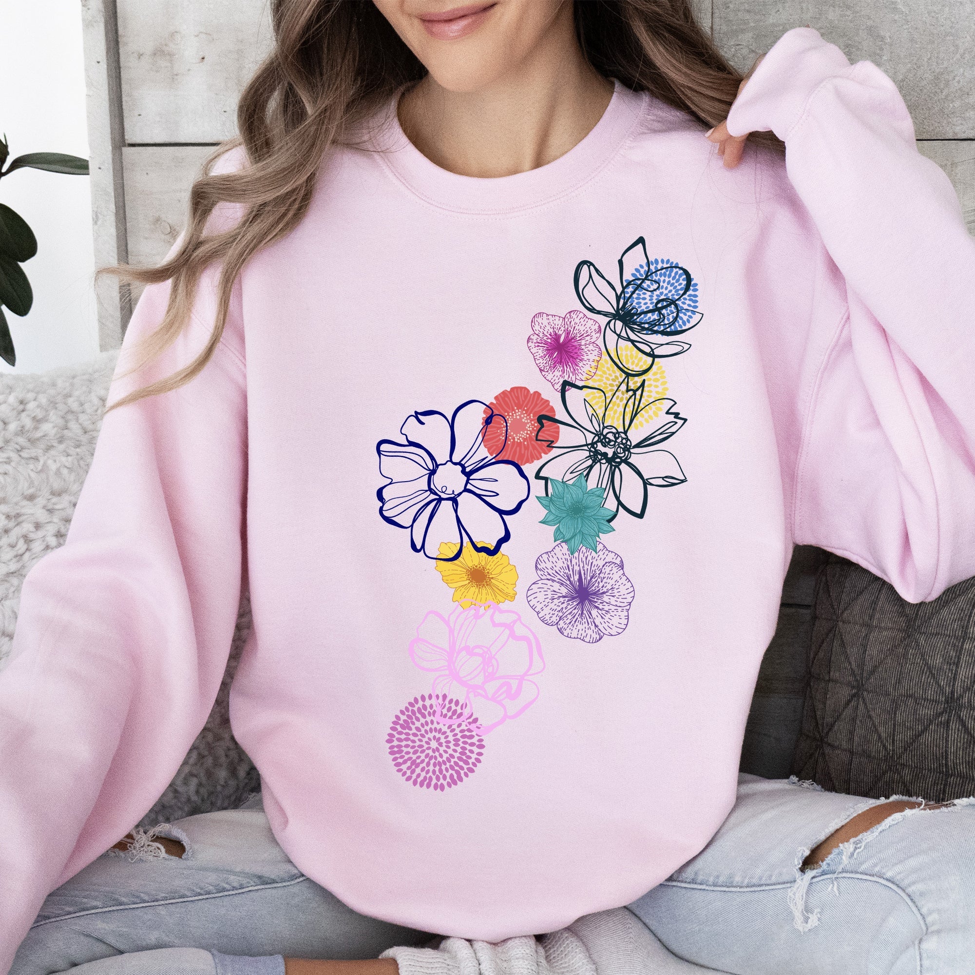 Floral Outlines With Leaves And Flowers In Colorful Graphic Design For Everyday Wear Sweatshirt