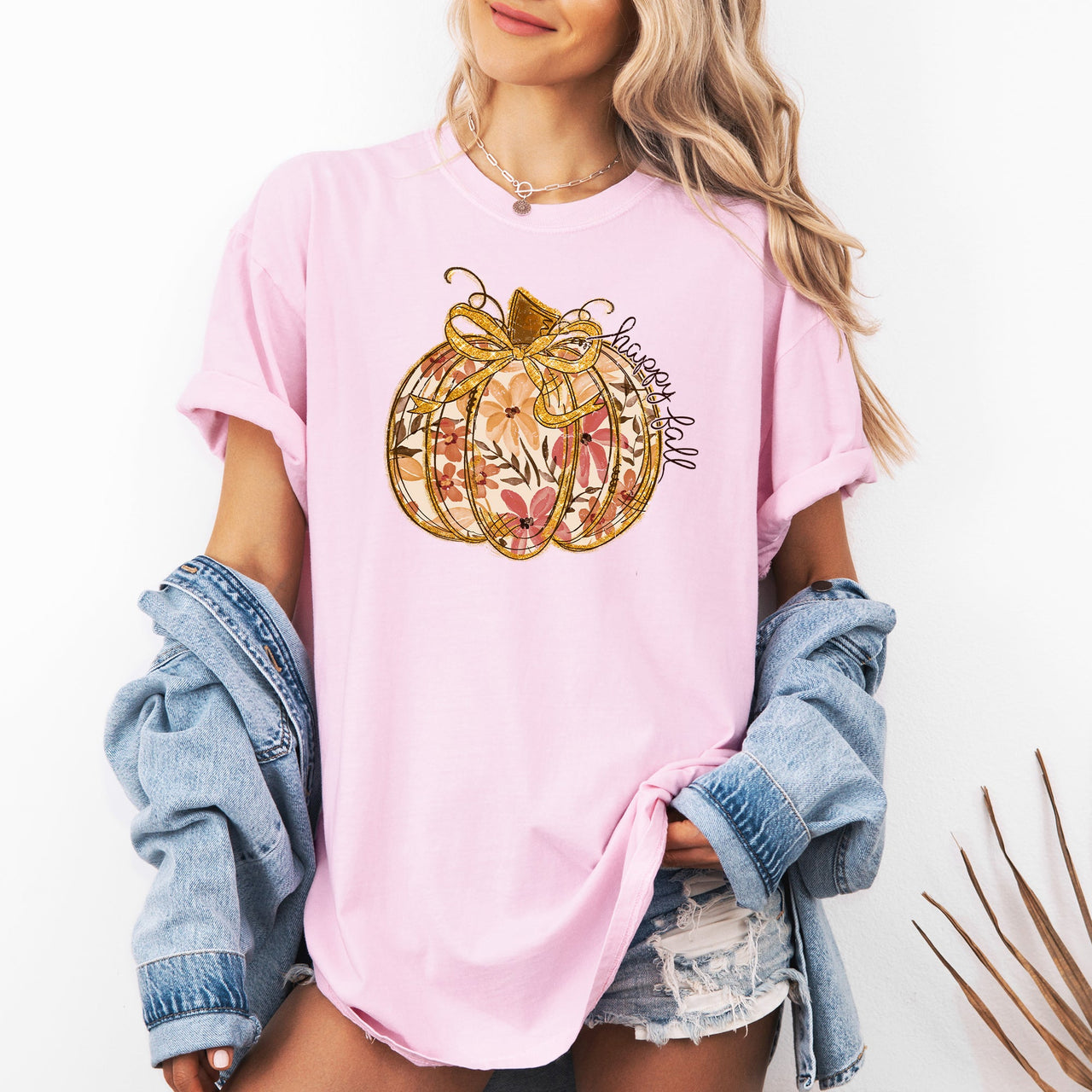 Floral Pumpkin Happy Fall Flowers Autumn Thanksgiving Harvest Seasonal Design Comfort Colors Tee