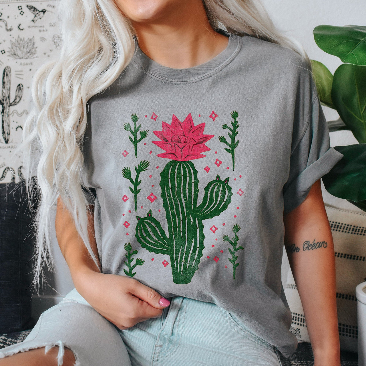 Flowering Desert Cactus Succulent Plants Cowgirl Desert Southwest Floral Motif Comfort Colors Tee