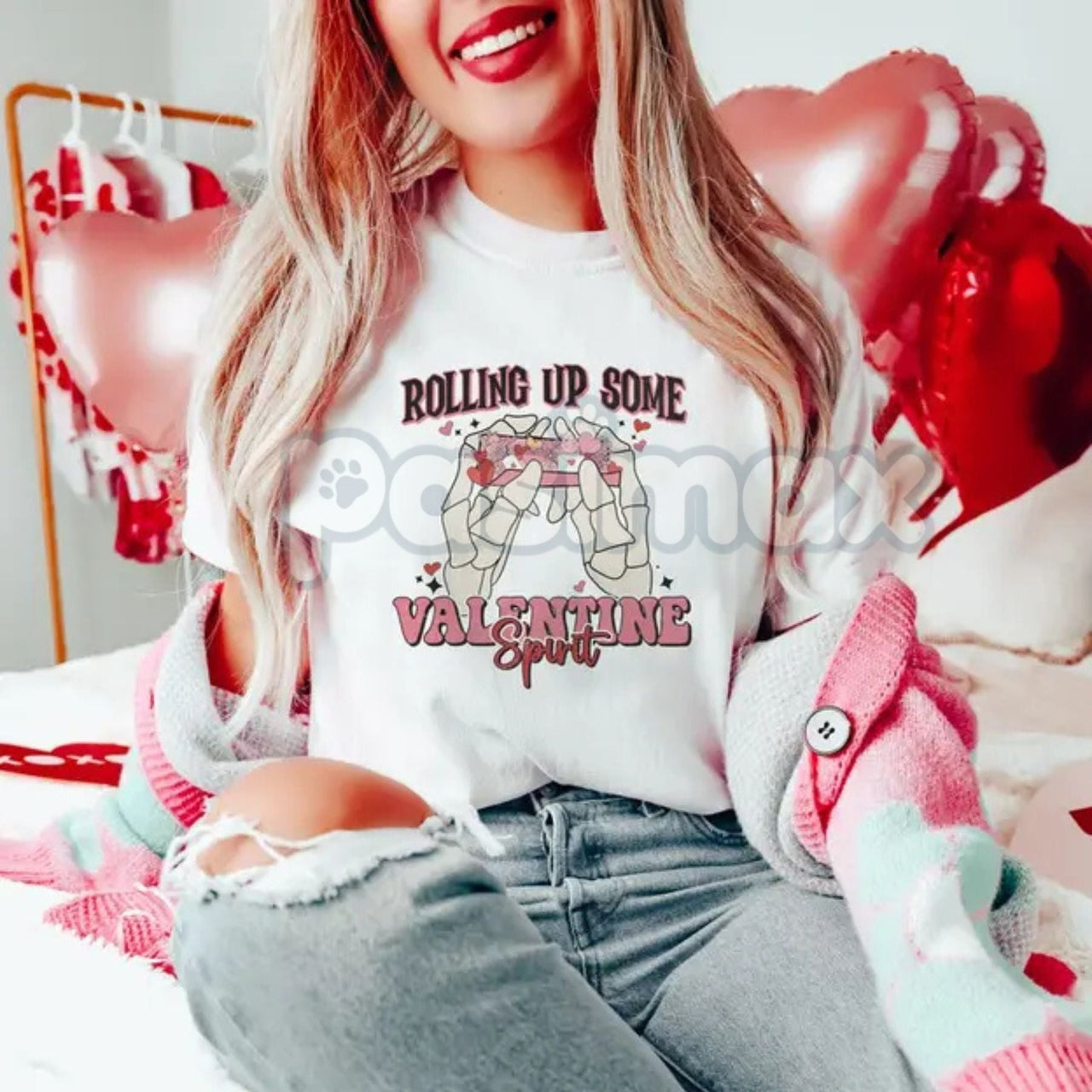 Funny Valentine's Day Partner Tee - Relatable Relationship Humor Shirt, Casual Couples V-Day Gift, I'm Here For The Treats Apparel