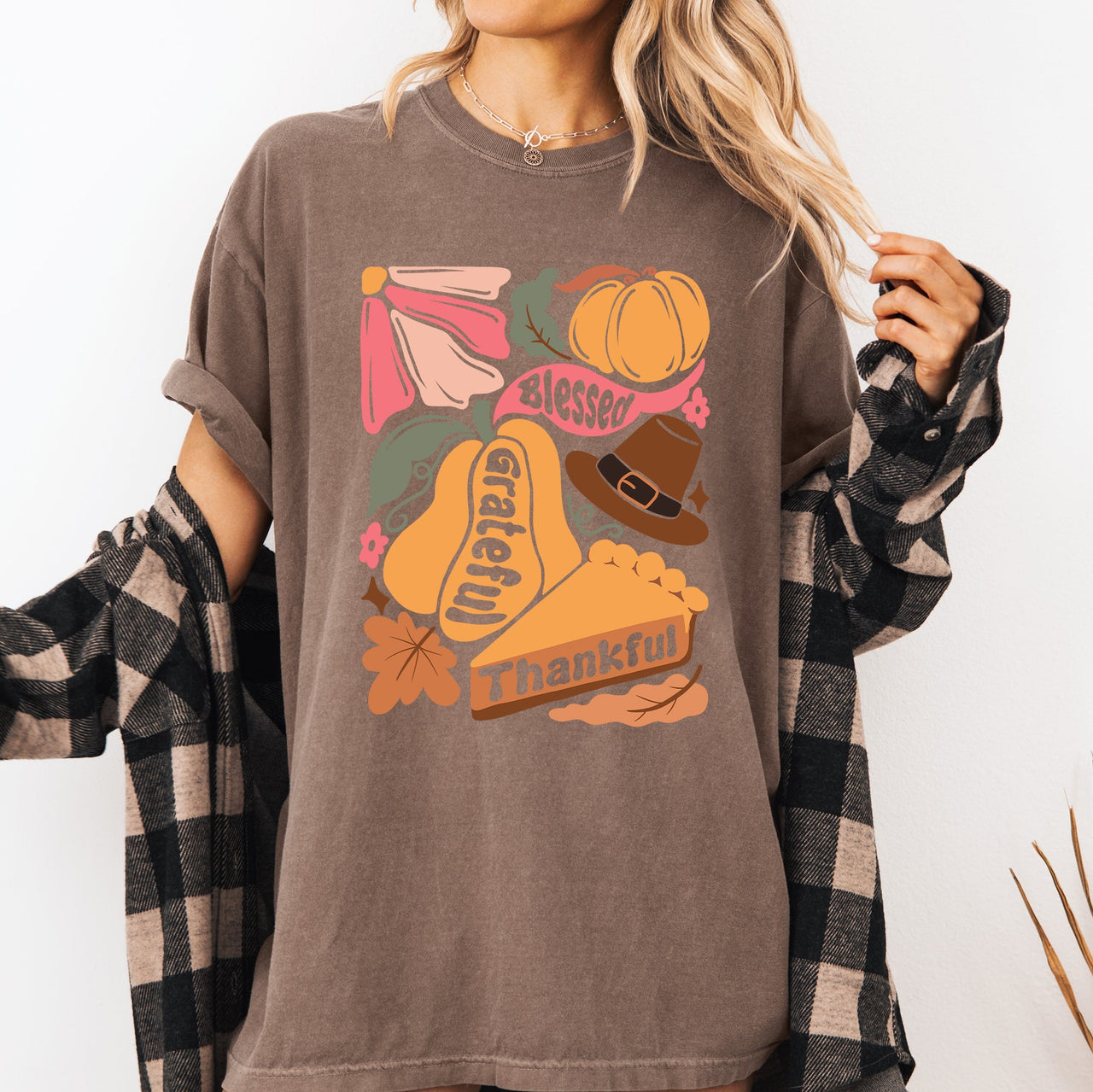 Grateful Thankful Blessed Autumn Thanksgiving Flowers Pumpkins Pilgrims Comfort Colors Tee