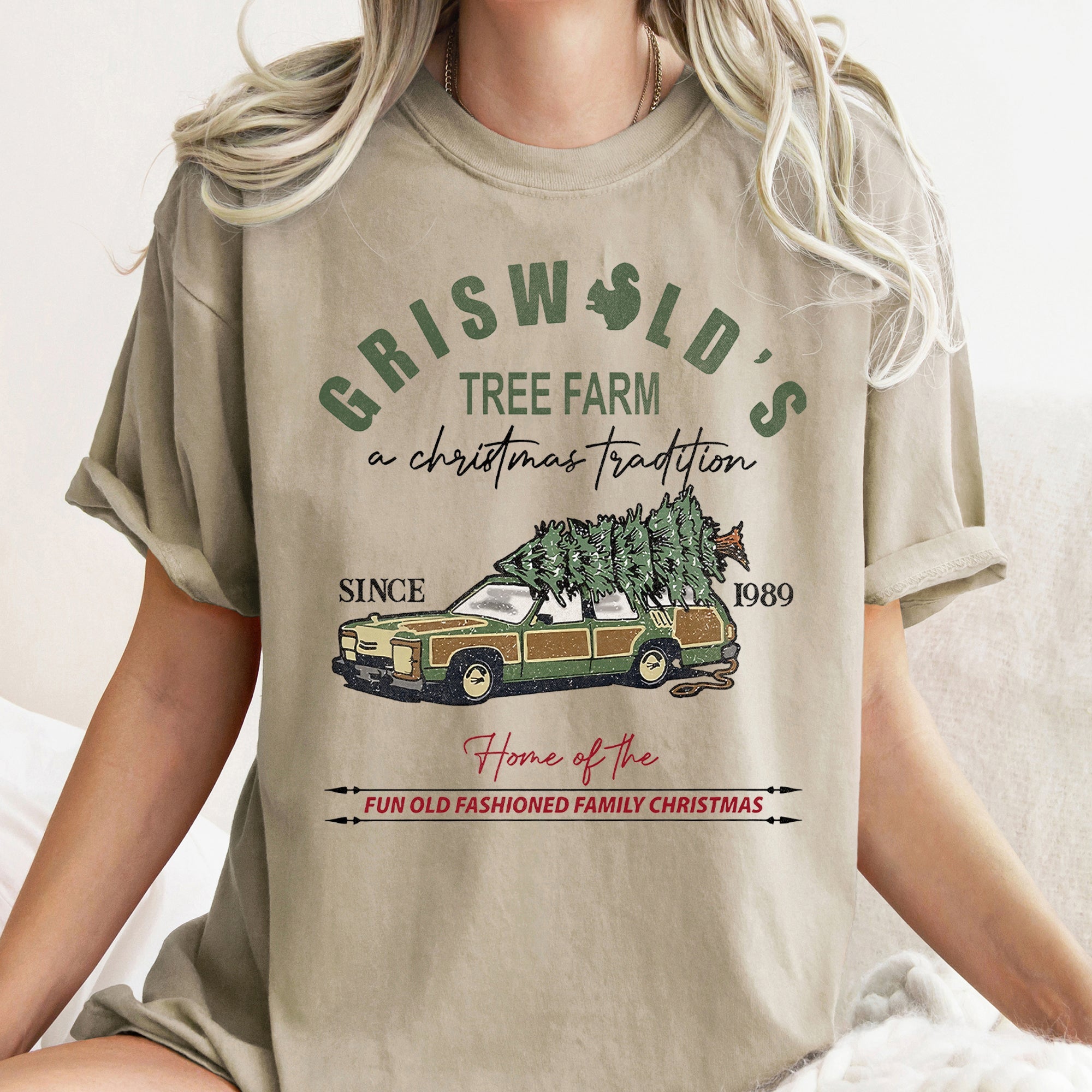 Griswold's Tree Farm Squirrel Christmas Vacation Classic Retro Comfort Colors Tee
