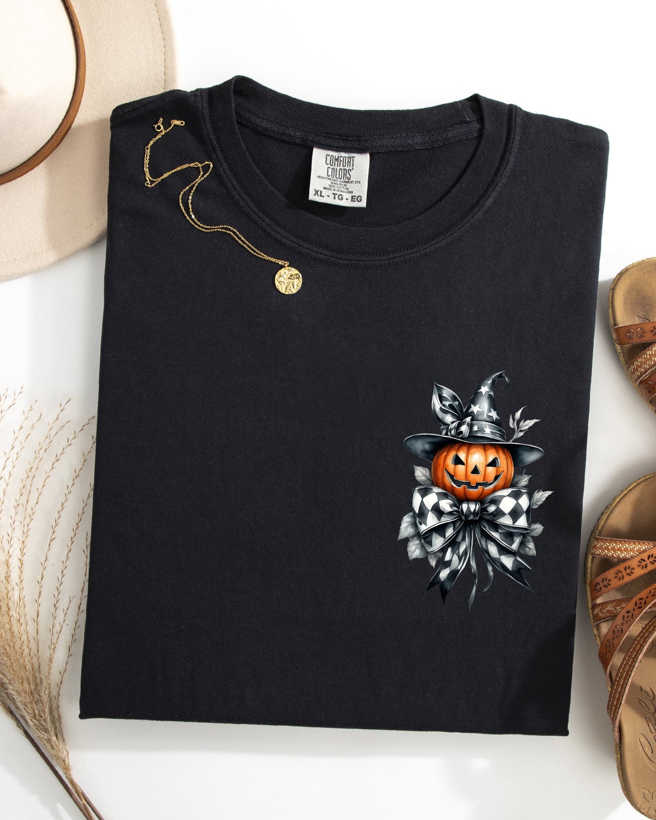 Halloween Jack-O-Lantern Pumpkin Pocket Print Ribbon Coquette Fall Autumn Comfort Colors Tee