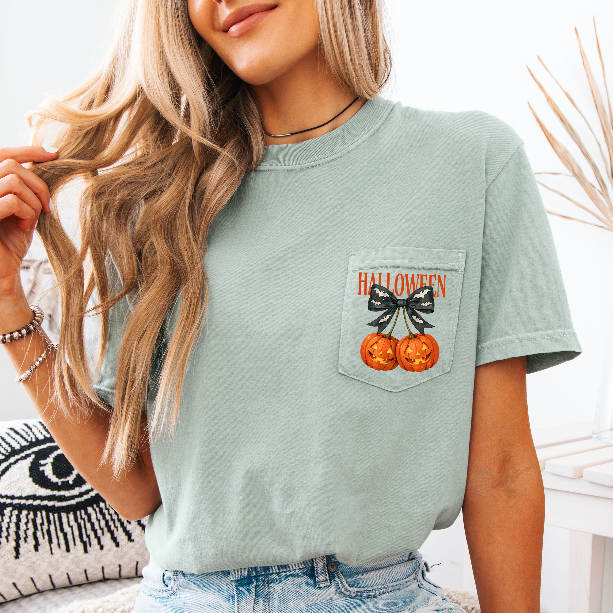 Halloween Jack-O-Lanterns Pocket Edition With Spooky Raven Graphic Comfort Colors Tee