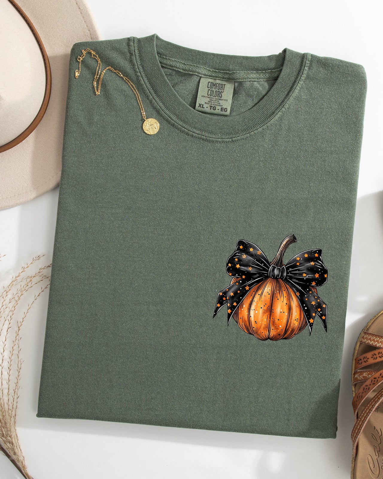 Halloween Pumpkin Ribbon Pocket Print Coquette Fall Autumn Seasonal Comfort Colors Tee