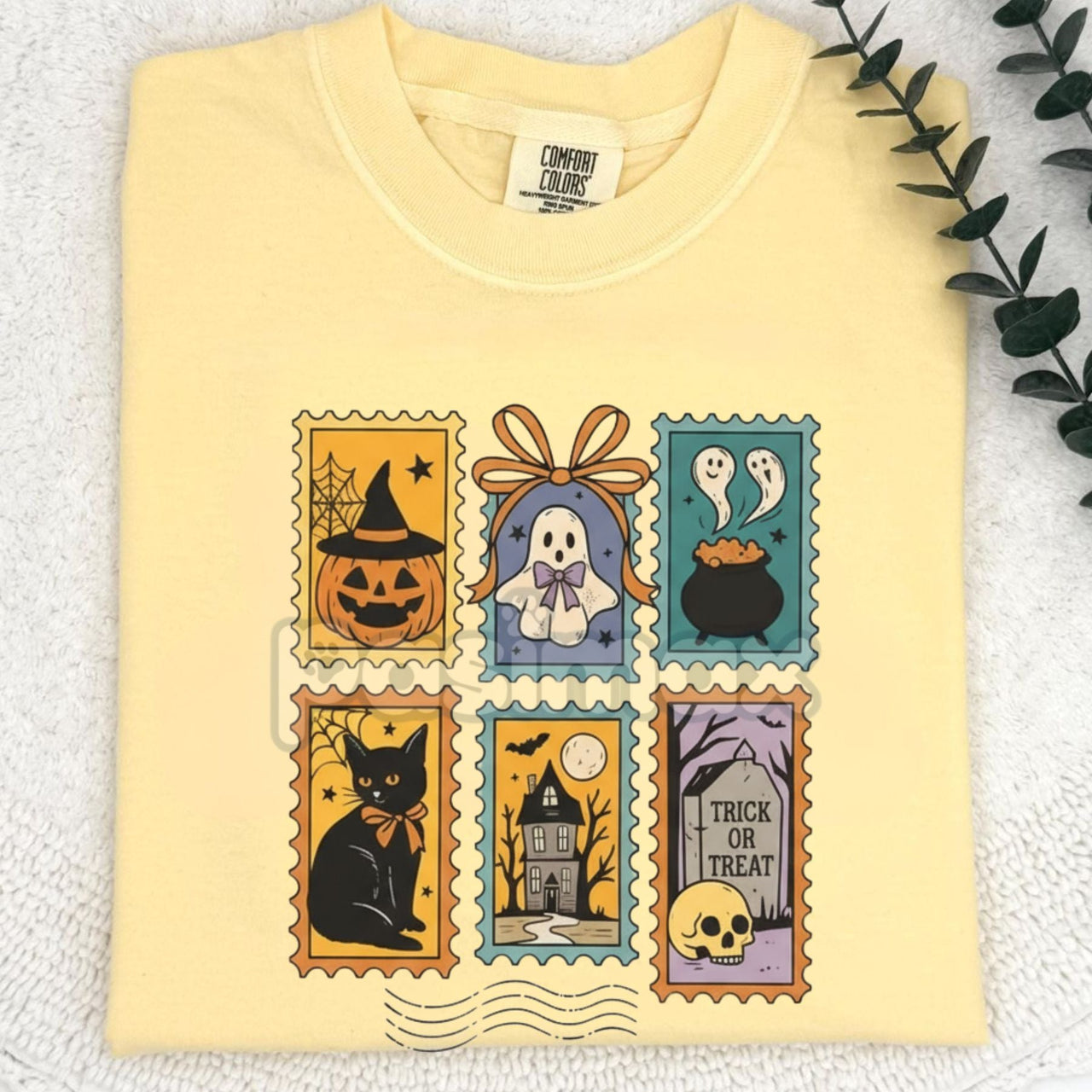 Halloween Cute Ghost Pumpkin Cat Shirt – Retro Ghost Tee, Spooky Cute Fall Outfit, Vintage Halloween Cat Shirt