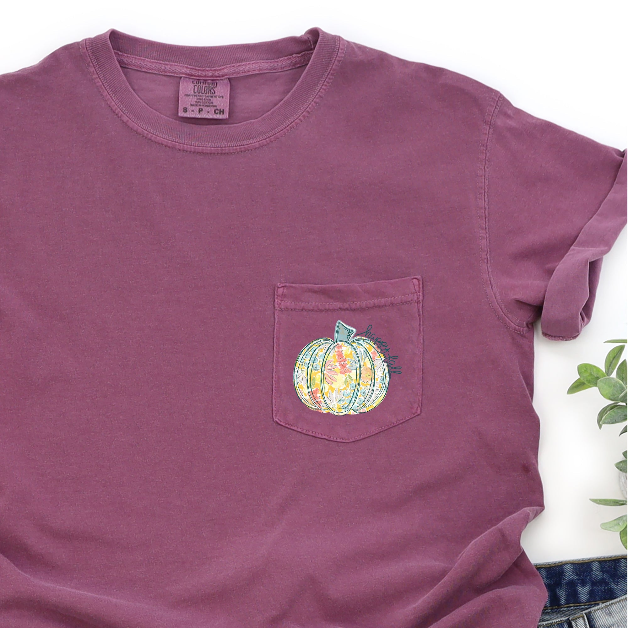 Happy Fall Pastel Pumpkin Thanksgiving Flowers Autumn Garden Scene Comfort Colors Tee