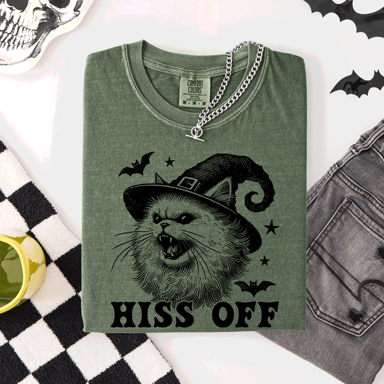 Hiss Off Cat Halloween Witch Funny For Cat Lovers And Halloween Enthusiasts Comfort Colors Tee