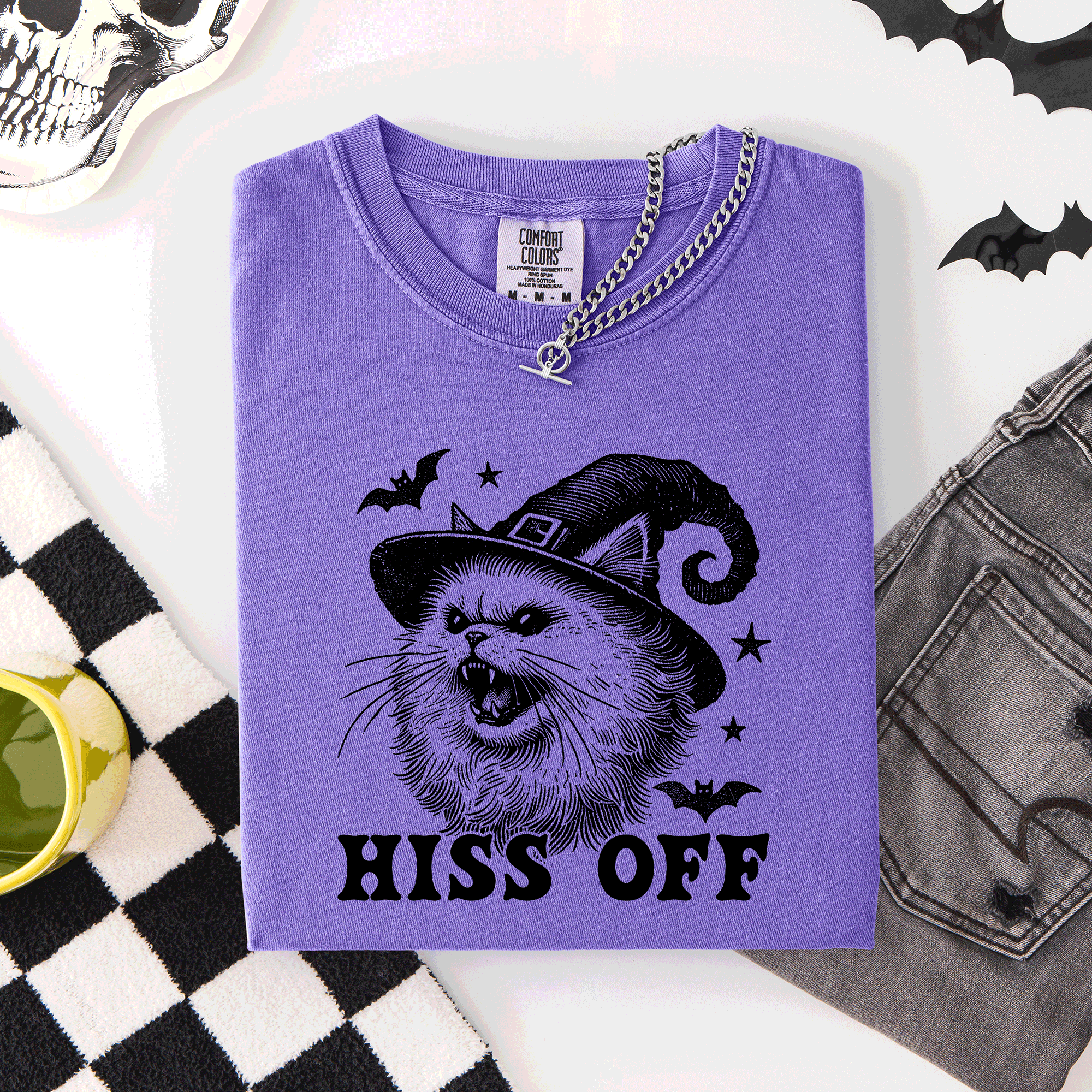 Hiss Off Cat Halloween Witch Funny For Cat Lovers And Halloween Enthusiasts Comfort Colors Tee