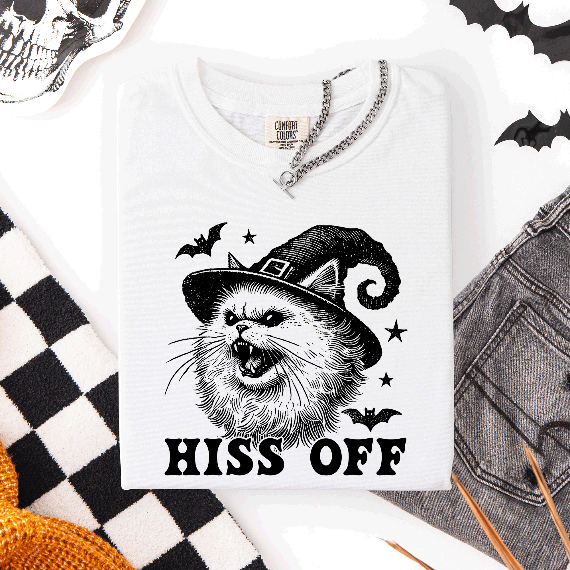 Hiss Off Cat Halloween Witch Funny For Cat Lovers And Halloween Enthusiasts Comfort Colors Tee